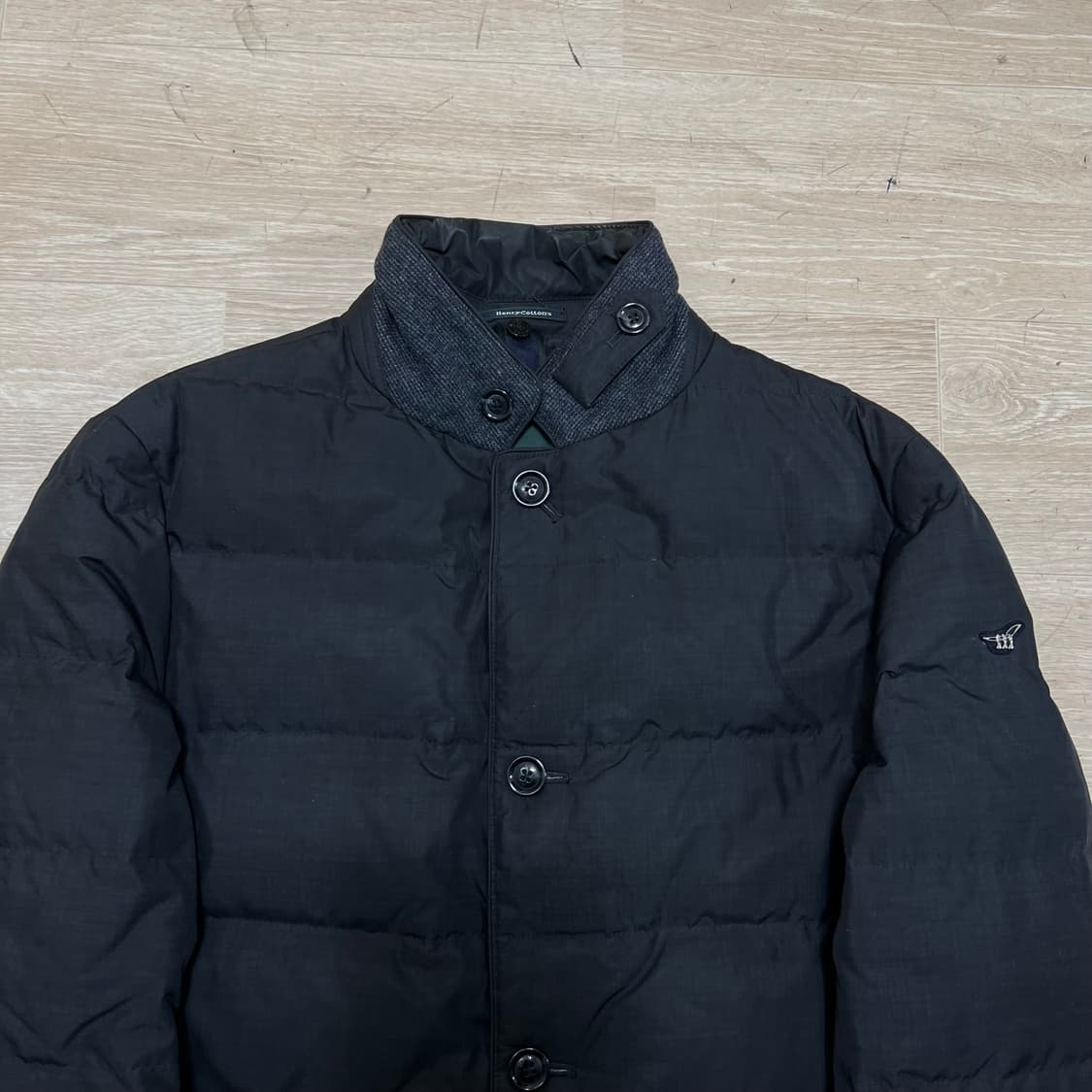 헨리코튼 다운 스탠드넥 와펜 숏 코트패딩 점퍼 [블랙] L/100 상품이미지2