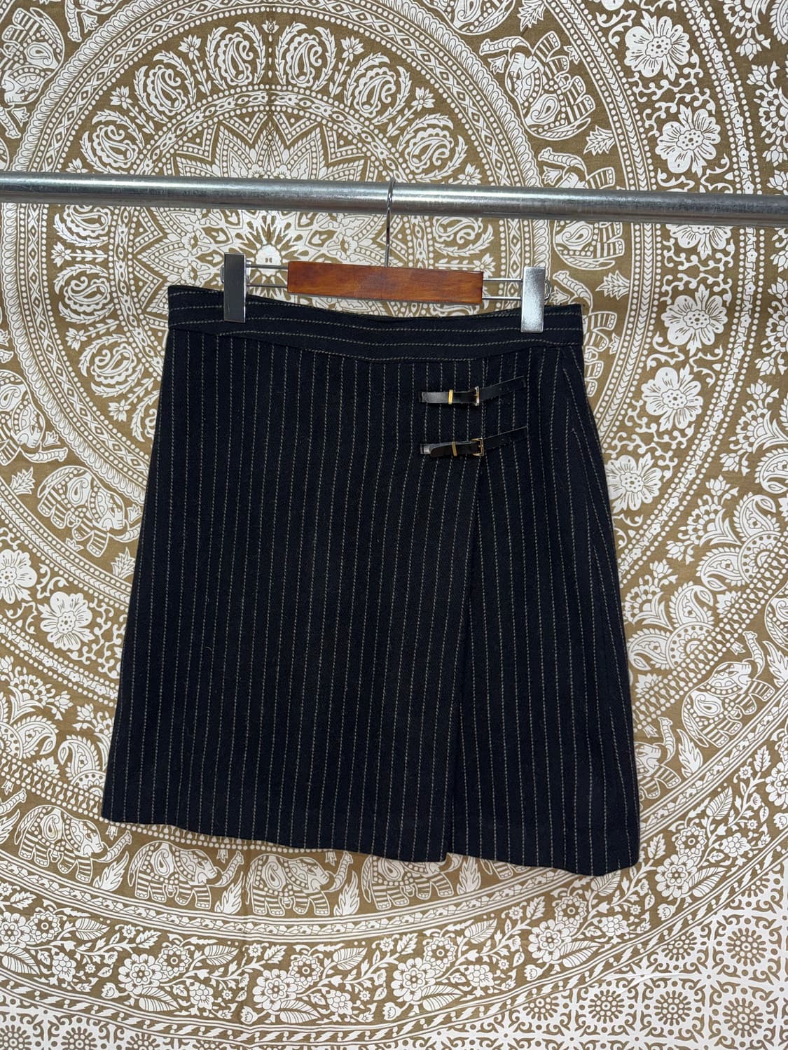 빈티지 여성 모직 스트라이프 버클 미디스커트 상품이미지3