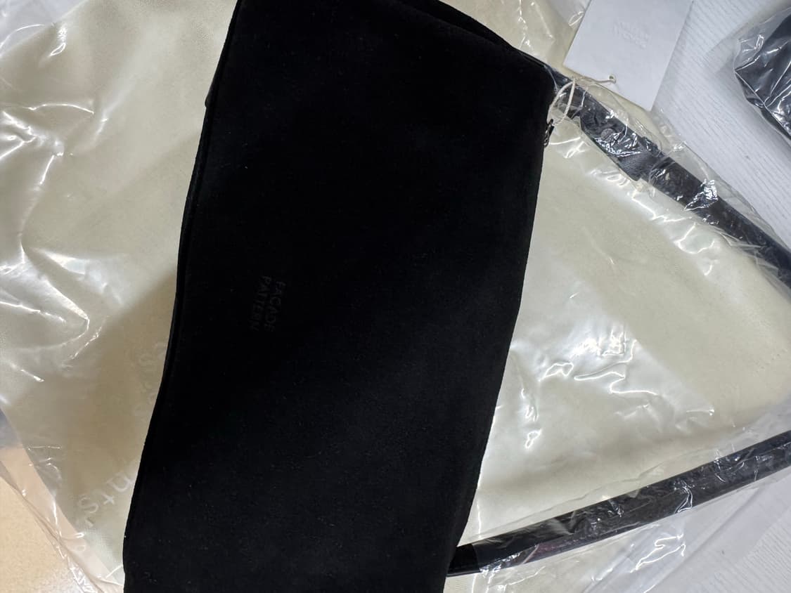 (새상품)파사드패턴 캐빈백 스웨이드 블랙 상품이미지1