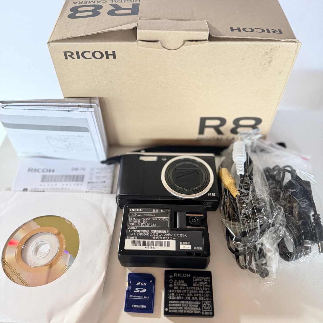 ✨미품 장원영 이즈나 방지민 픽✨ricoh 리코 r8 블랙 빈티지디카 상품이미지2