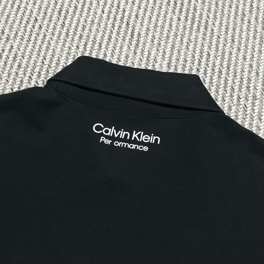 [M] Calvin Klein 캘빈클라인 퍼포먼스 반팔 카라티 상품이미지3
