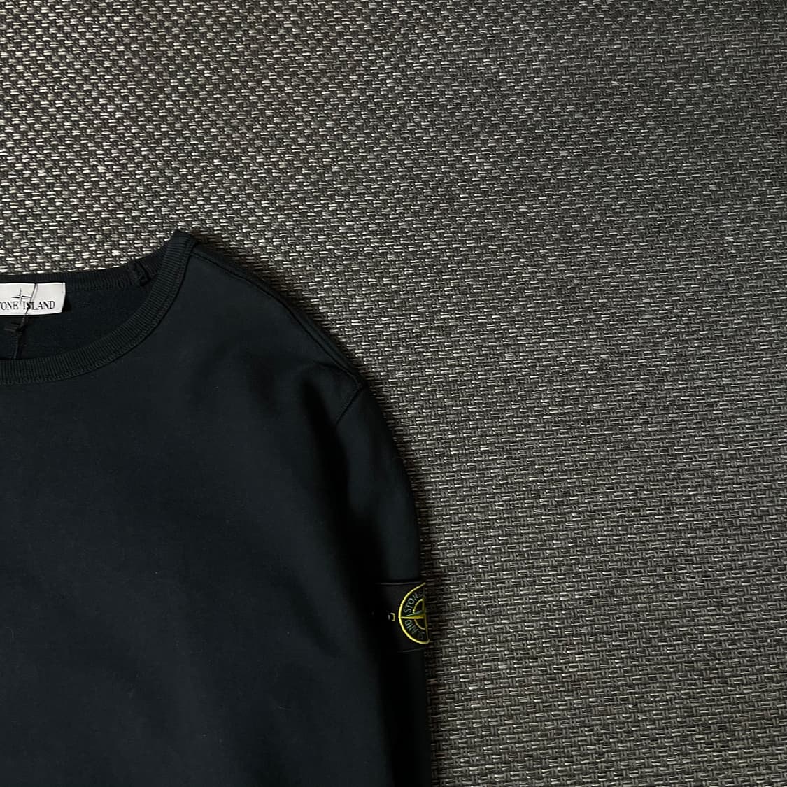 스톤아일랜드 블랙 맨투맨 XXL 상품이미지3
