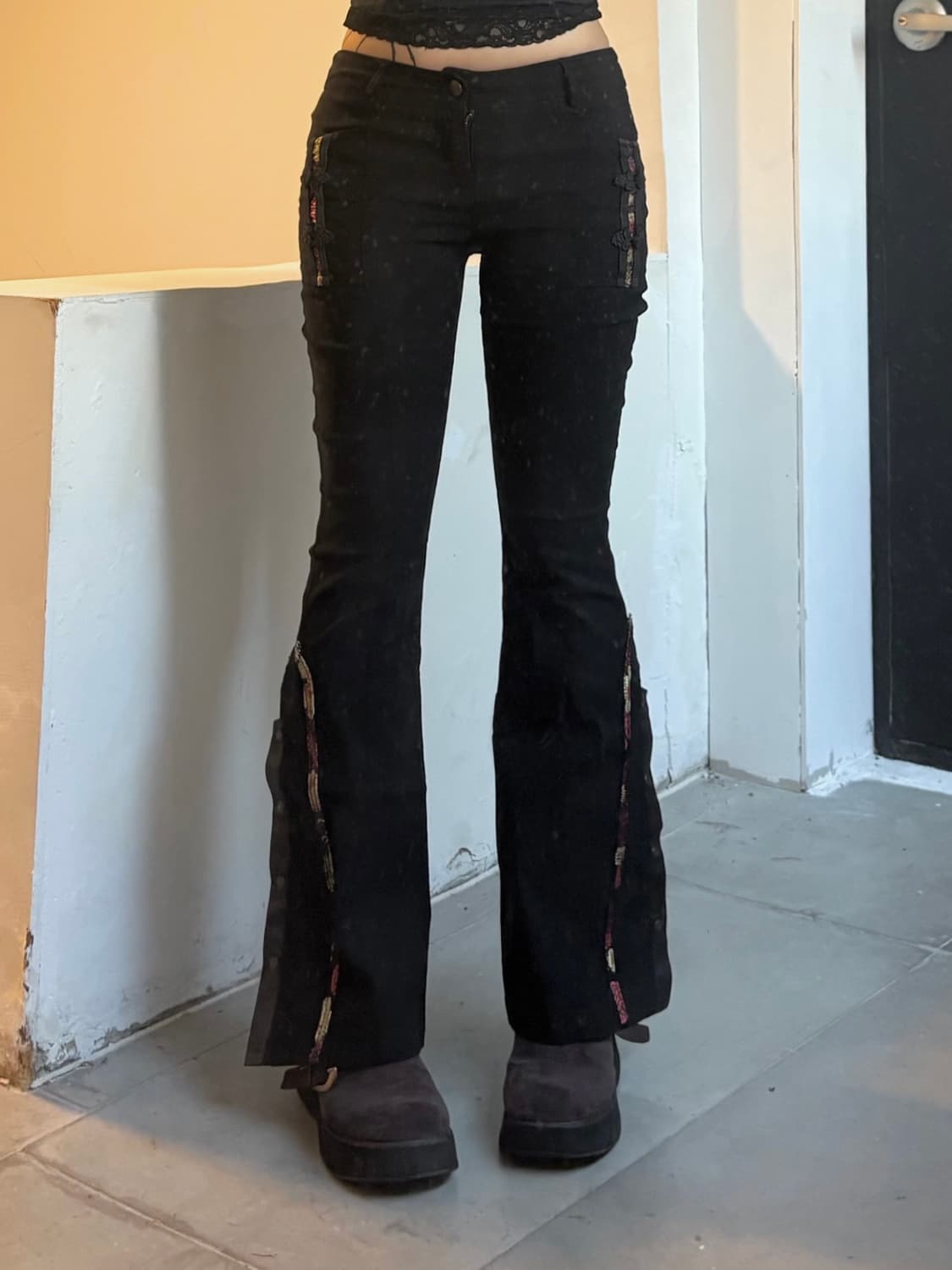 Ozz on Black Oriental Bootcut Pants  상품이미지3