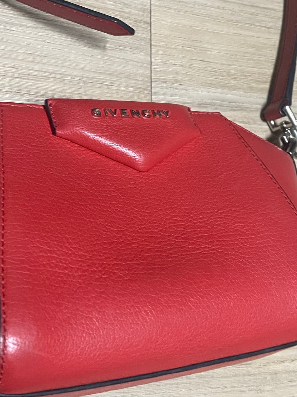 지방시 토트 숄더백 상품이미지3