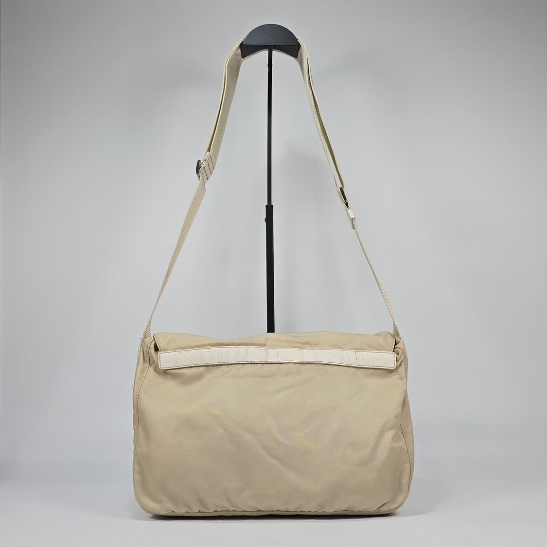 프라다 나일론 메신져 크로스백 상품이미지3