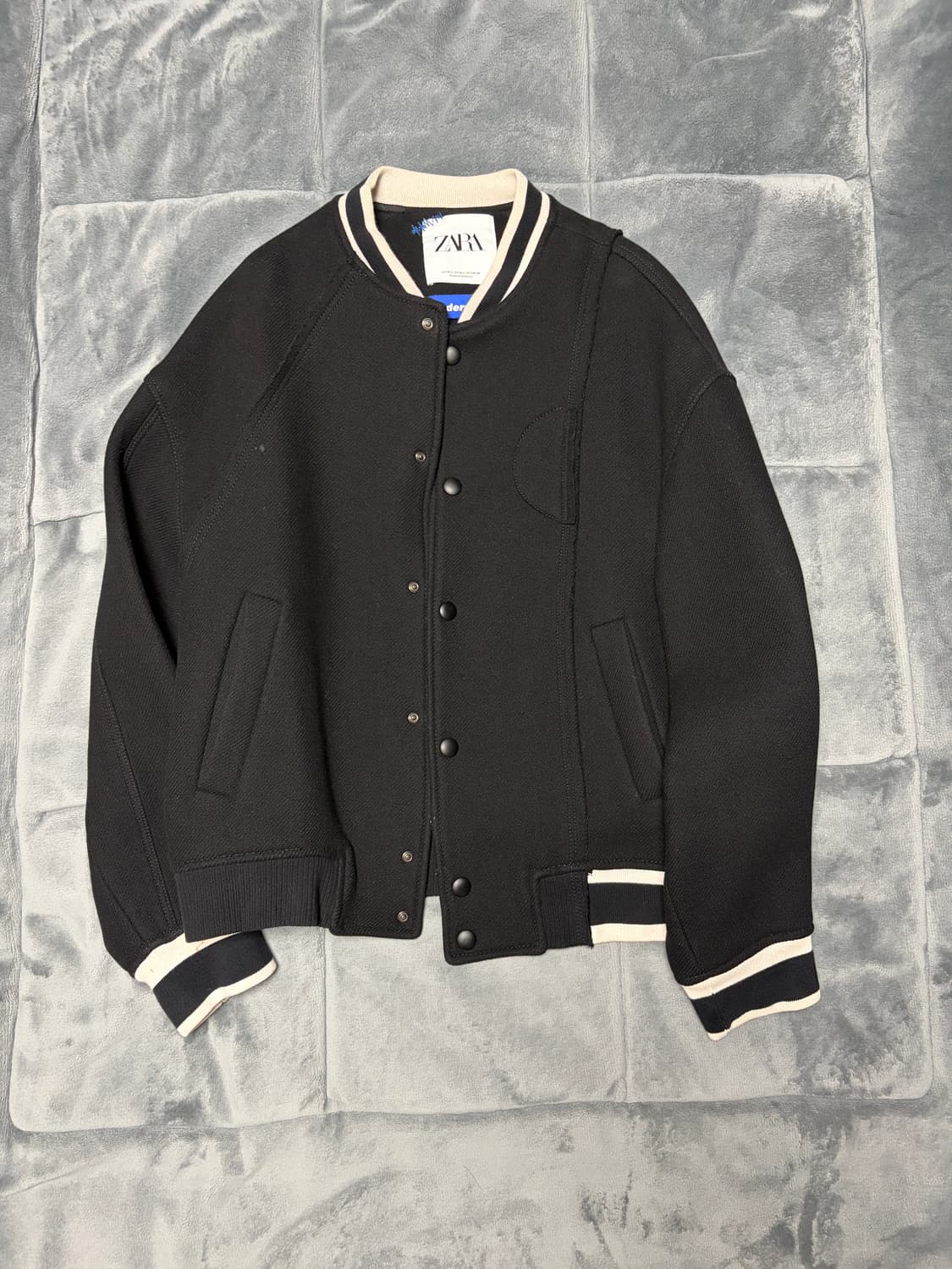 아더에러 자라 울 블렌드 봄버 블랙  사이즈 M-L  상품이미지2