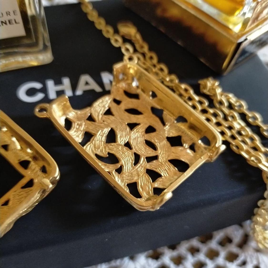 [정품] 초레어 샤넬뷰티 빈티지샤넬 알뤼르 향수목걸이 샤넬 퍼퓸 네크리스 상품이미지4