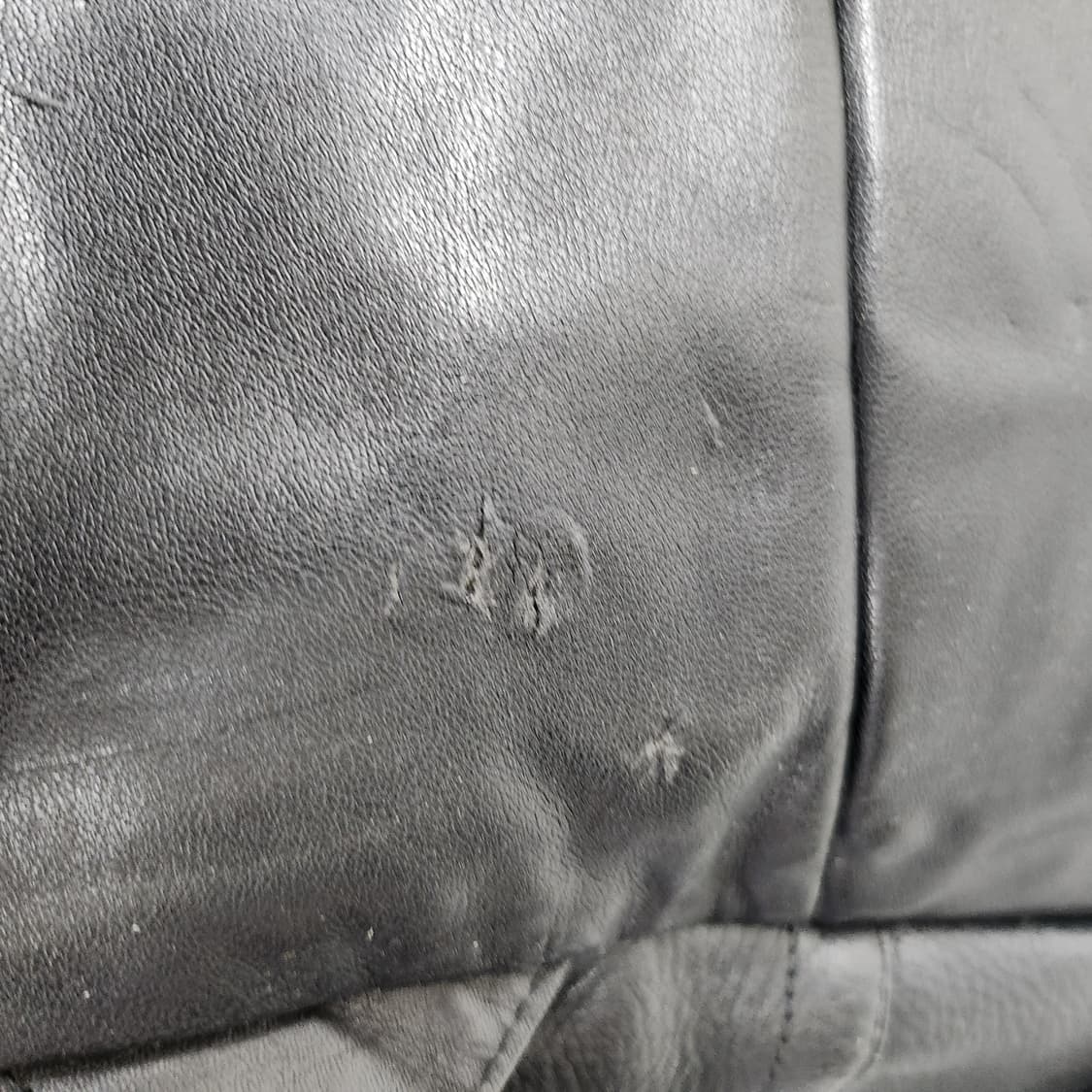 메트로시티 블랙 가죽 백팩 43x30x13cm 상품이미지9