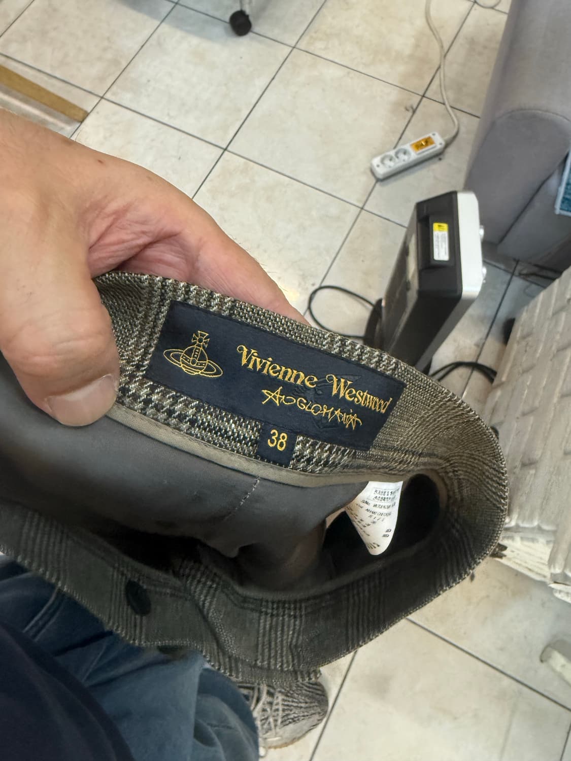 38/27/20ss 정품 비비안웨스트우드 울 롱스커트 팝니다 상품이미지3