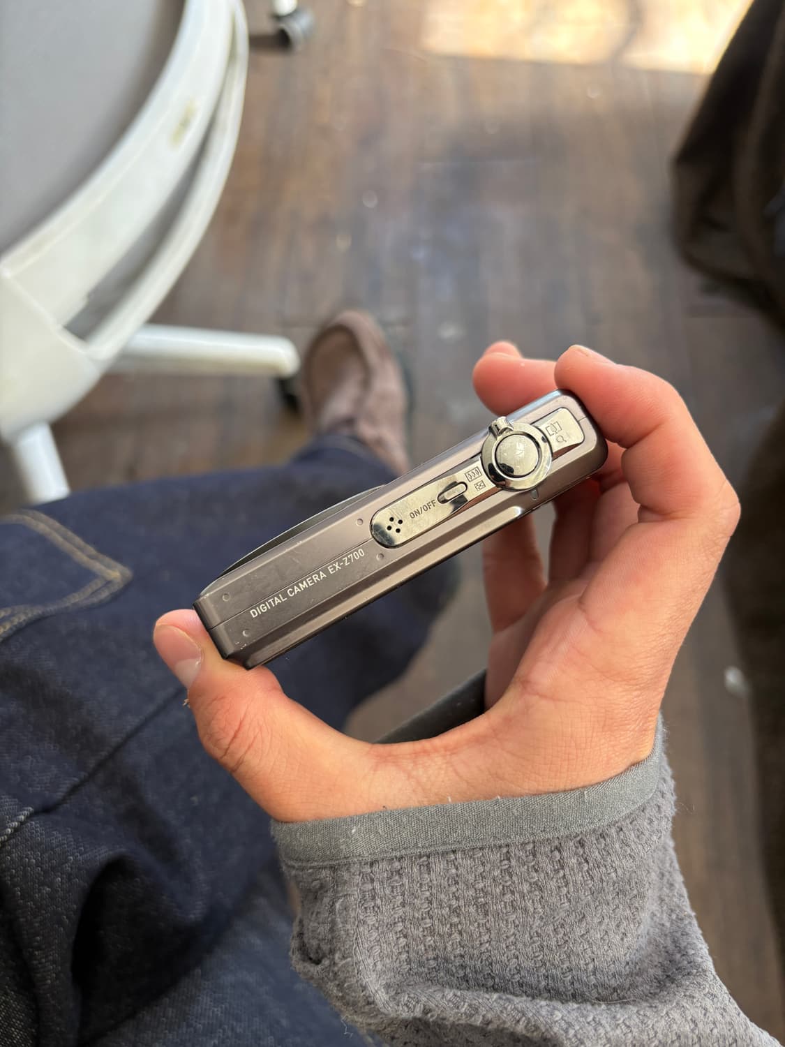 카시오 엑실림 ex z700 디지털카메라 상품이미지2