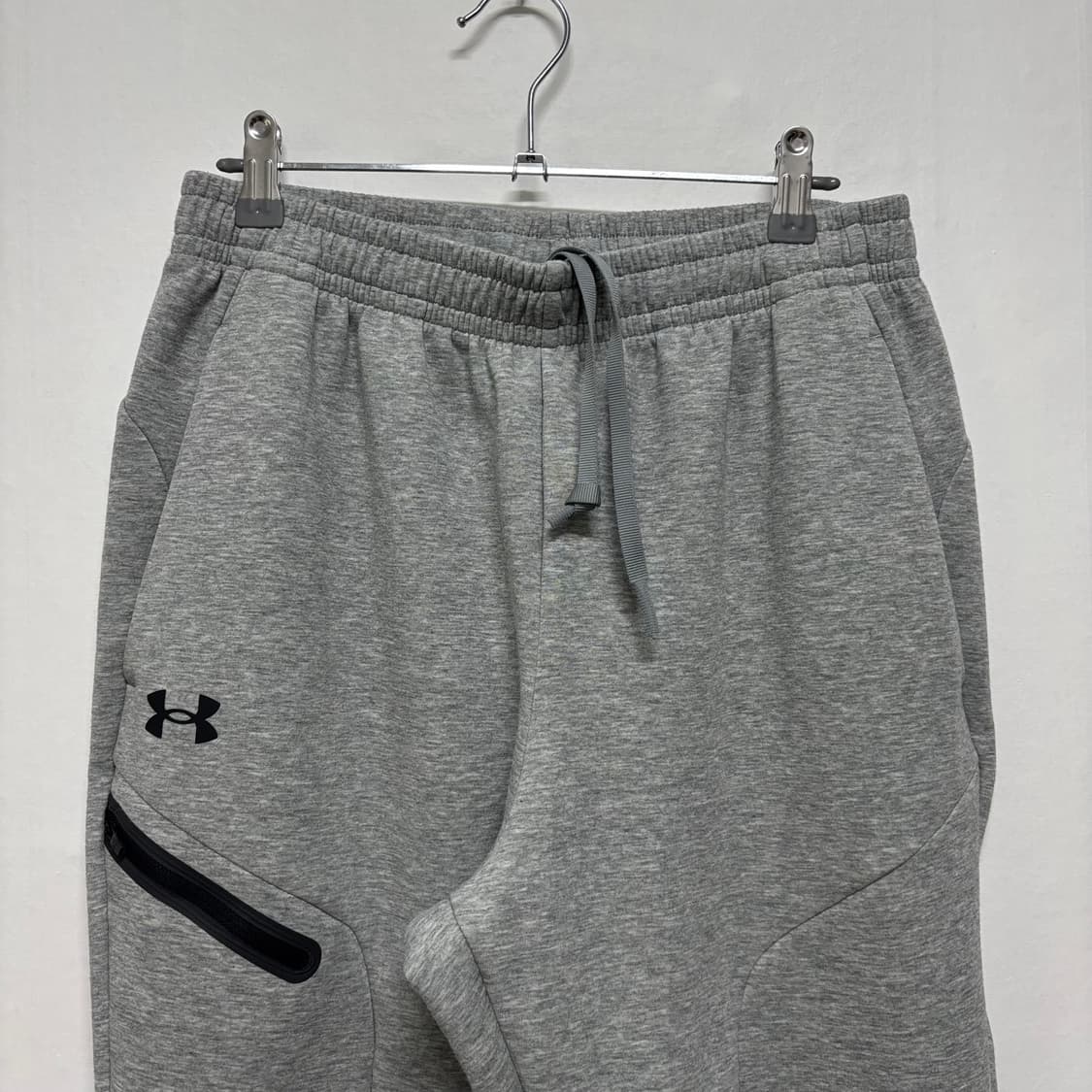 언더아머 그레이 조거팬츠 상품이미지2