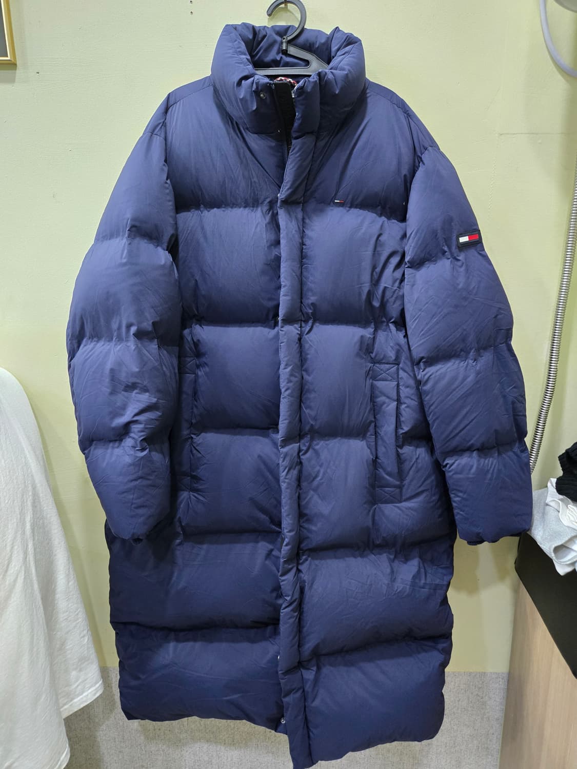 [타미진스] 롱 다운 패딩 블랙 XL 상품이미지1