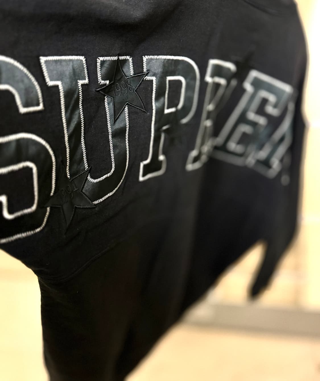 슈프림 [민트급.정품] 스타 맨투맨 (시세 40만) L(105) 상품이미지5