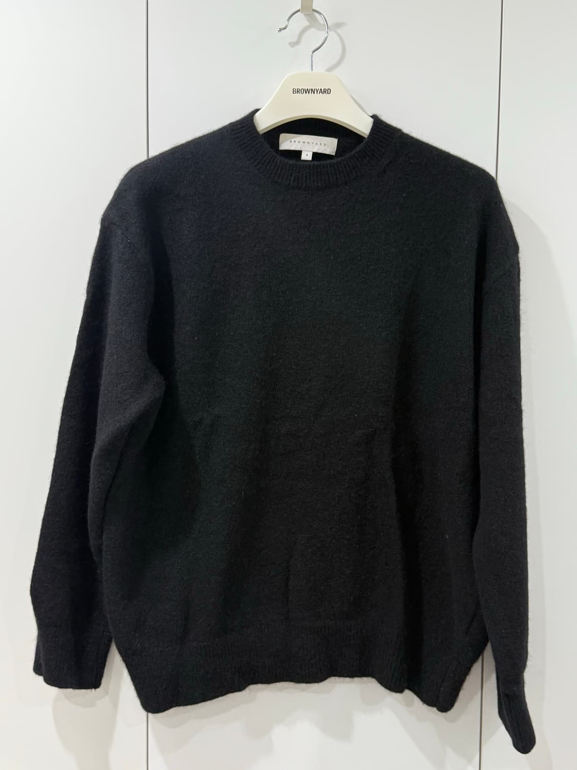 브라운야드  알파카 니트 블랙 상품이미지1