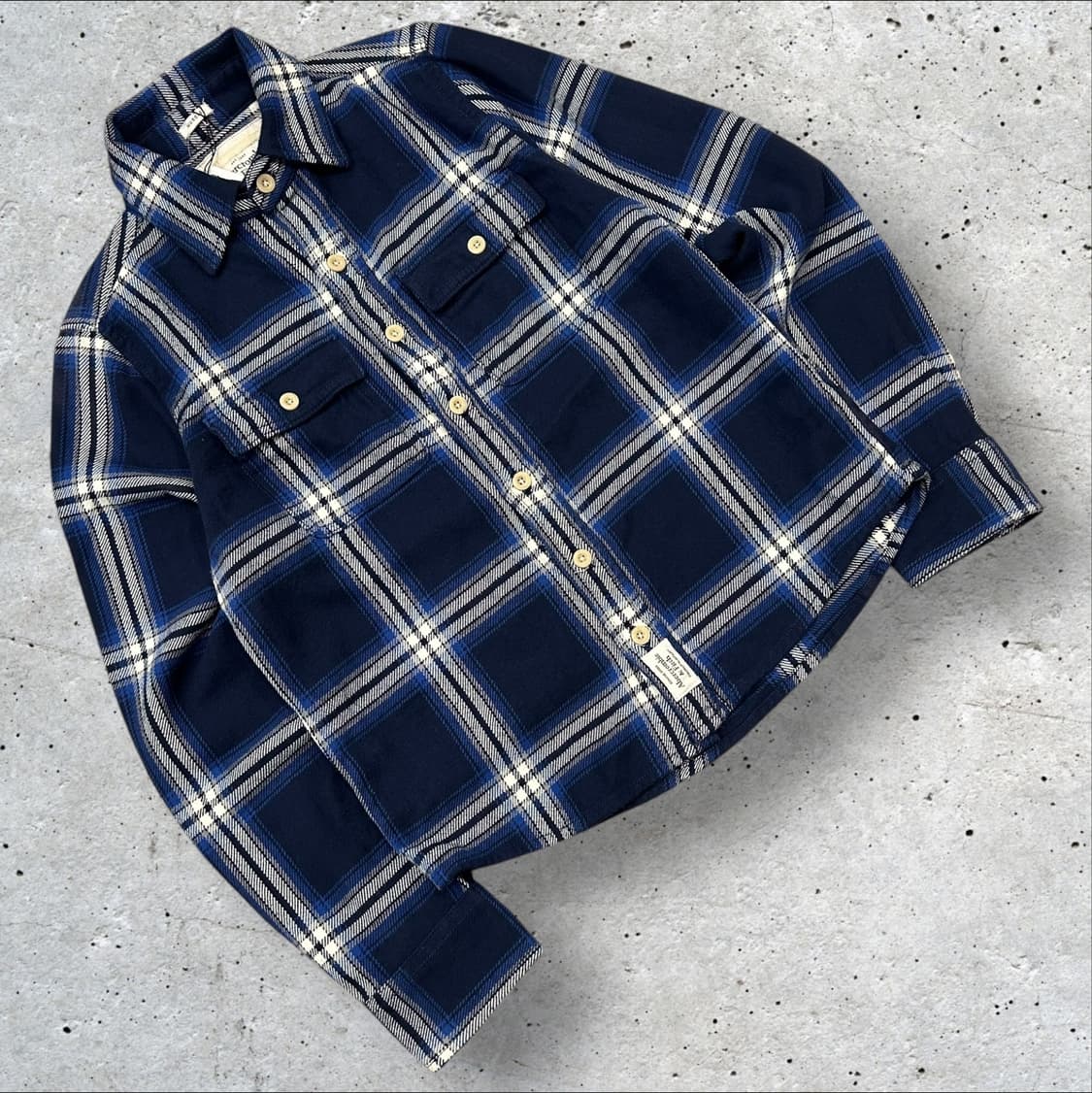 [L] 아베크롬비 네이비 체크 셔츠 새상품 상품이미지1