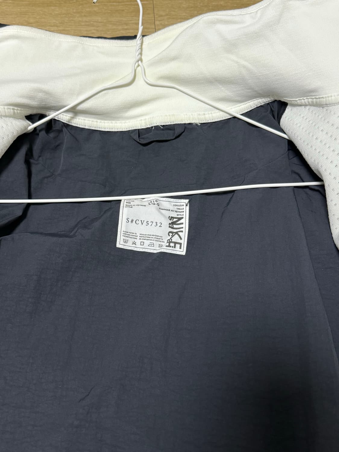 나이키x사카이 NRG 봄버 레이어드 자켓  상품이미지3