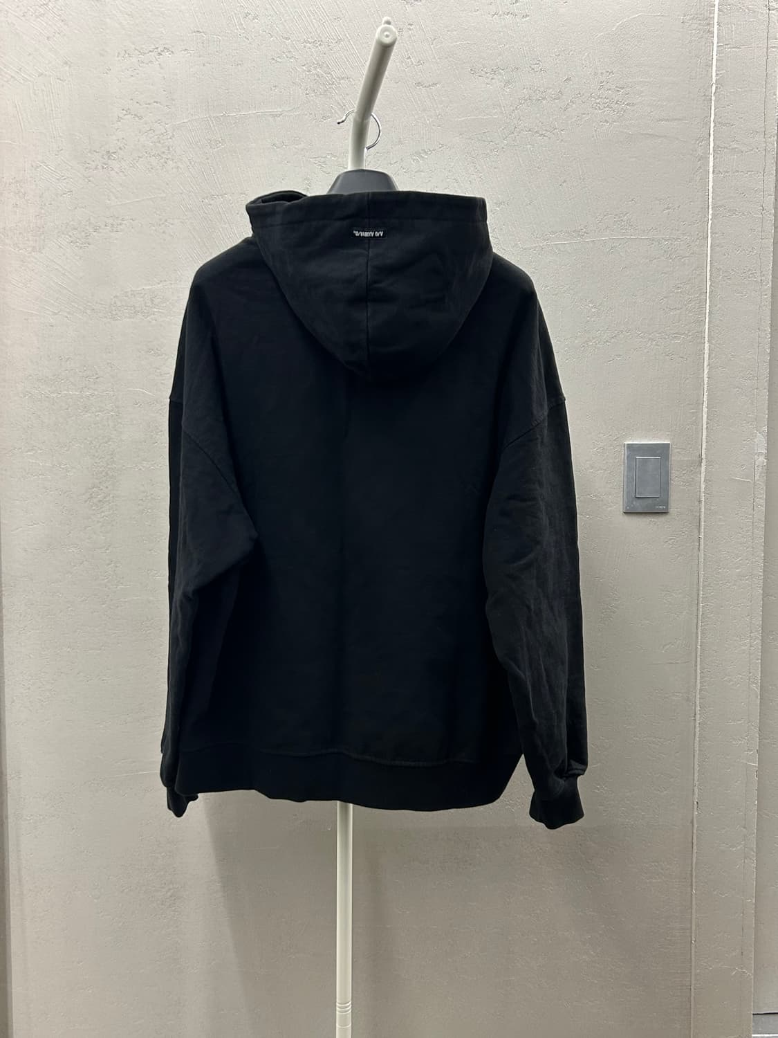 AJOBYAJO 블랙 후드티 상품이미지7