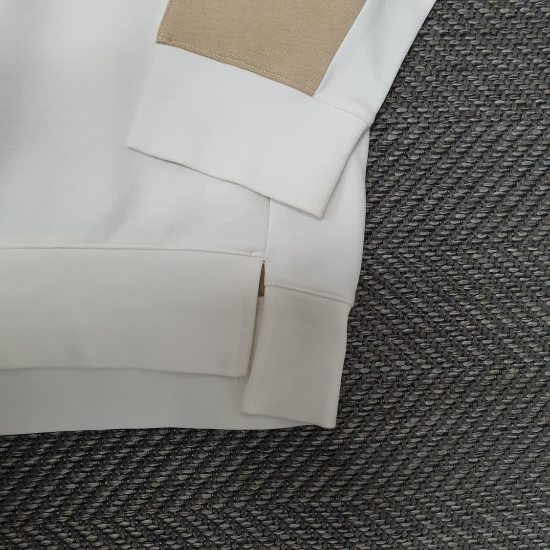 티아이포맨 까치자수 긴팔티 남자105 상품이미지4