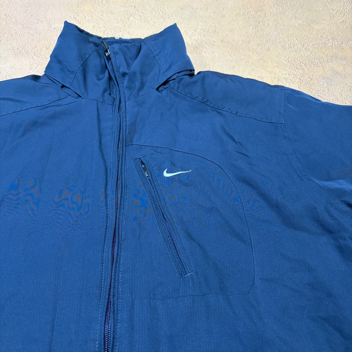 나이키 00s 올드스쿨 백 스펠아웃 스우시 파이핑 자켓 상품이미지3