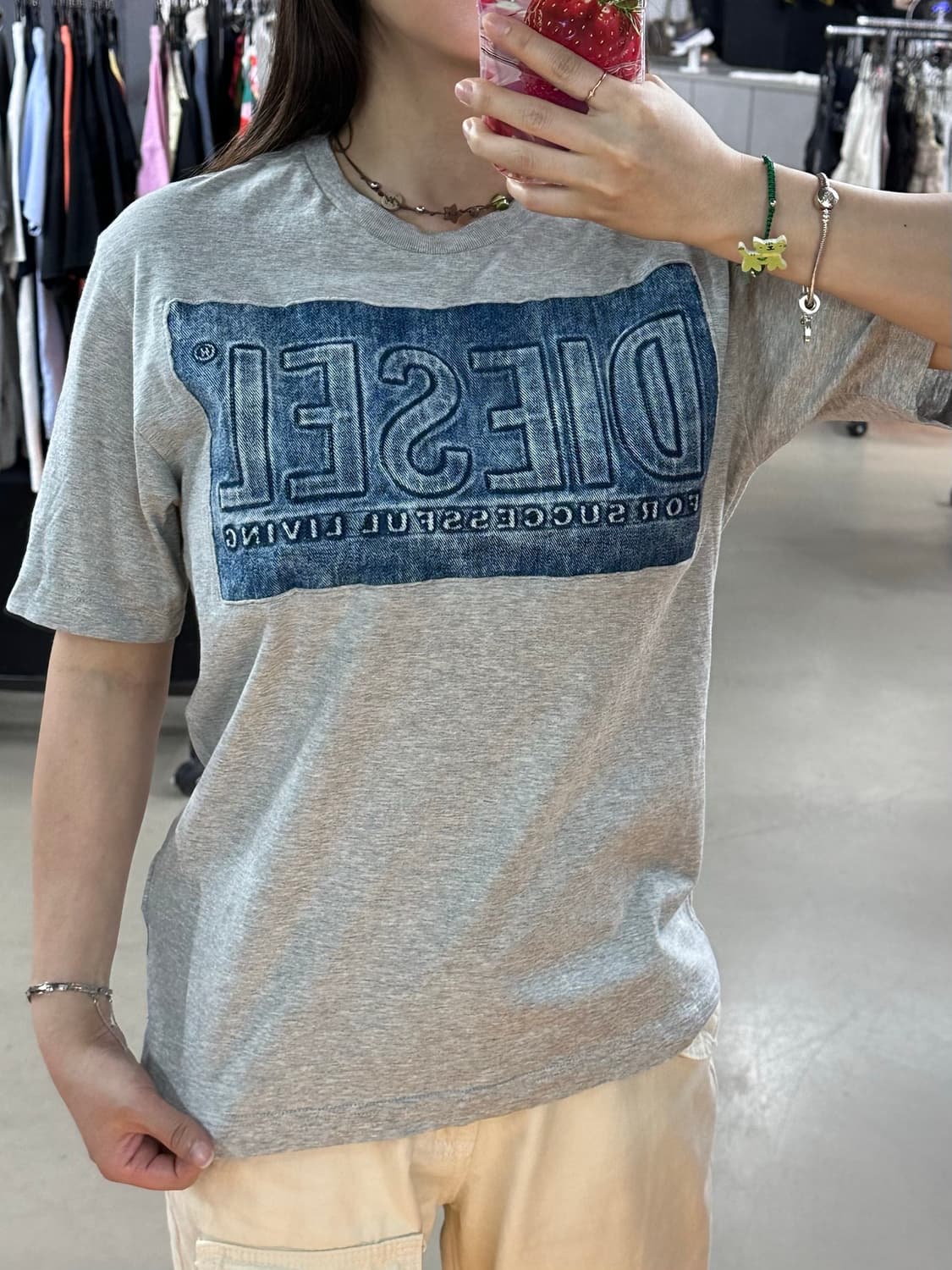 디젤(Diesel) 반팔 그레이 상품이미지1