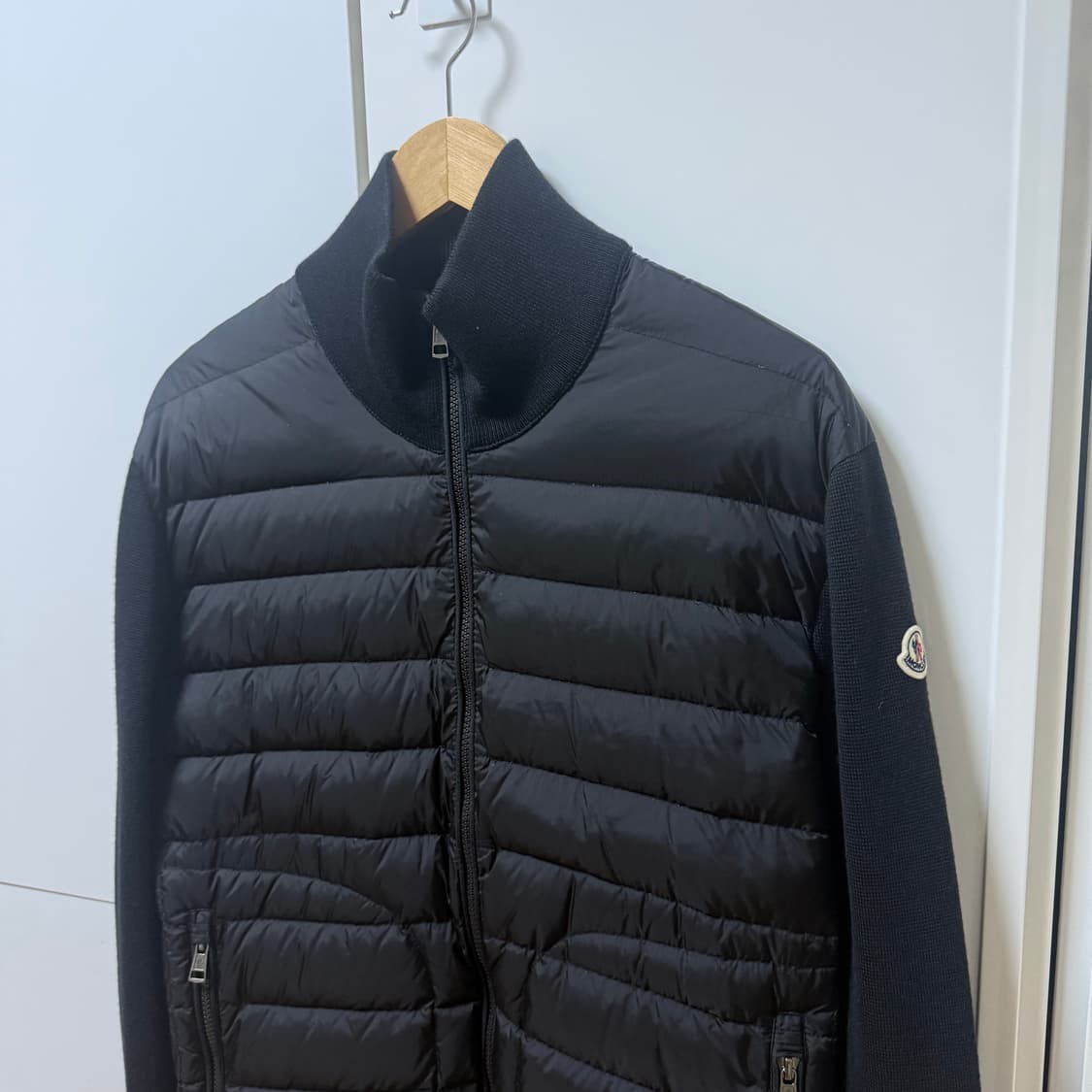 몽클레어 김현우 니트패딩
XL사이즈  상품이미지2