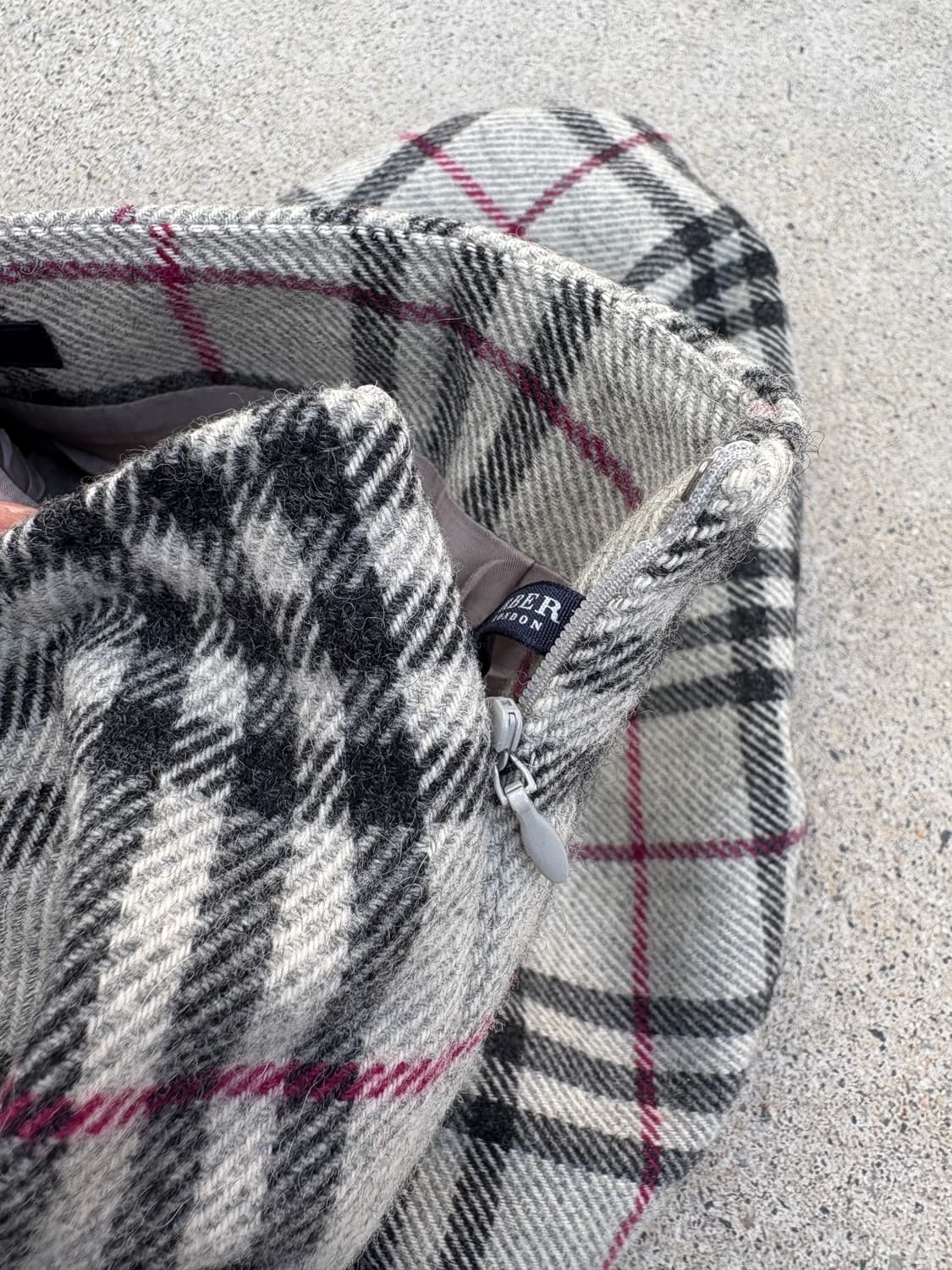 버버리 울& 알파카 스커트 상품이미지3