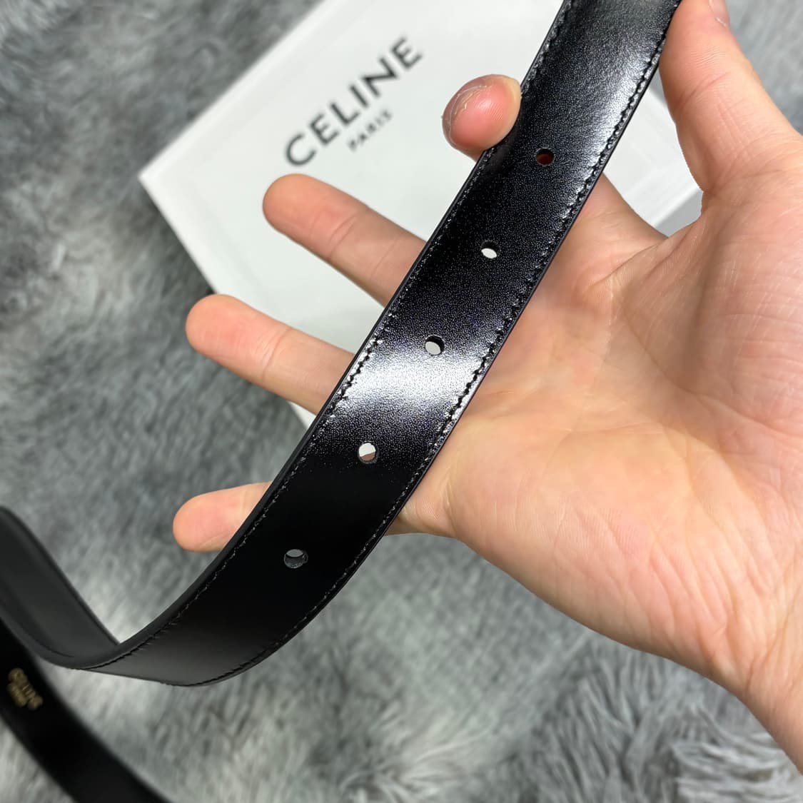 셀린느 트리옹프 뉴미듐 벨트 금장 새상품급 상품이미지4