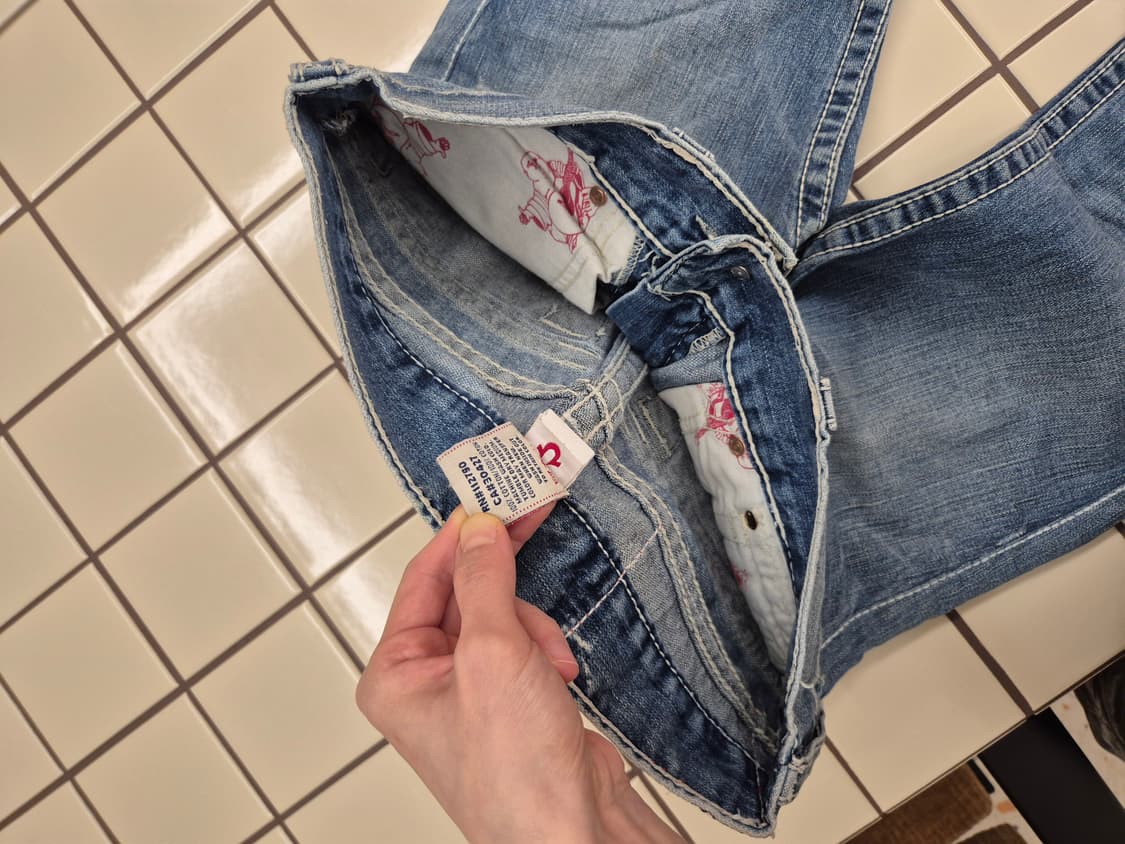 트루릴리전(True Religion)의 조이(Joey) 모델 부츠컷 데님 상품이미지4