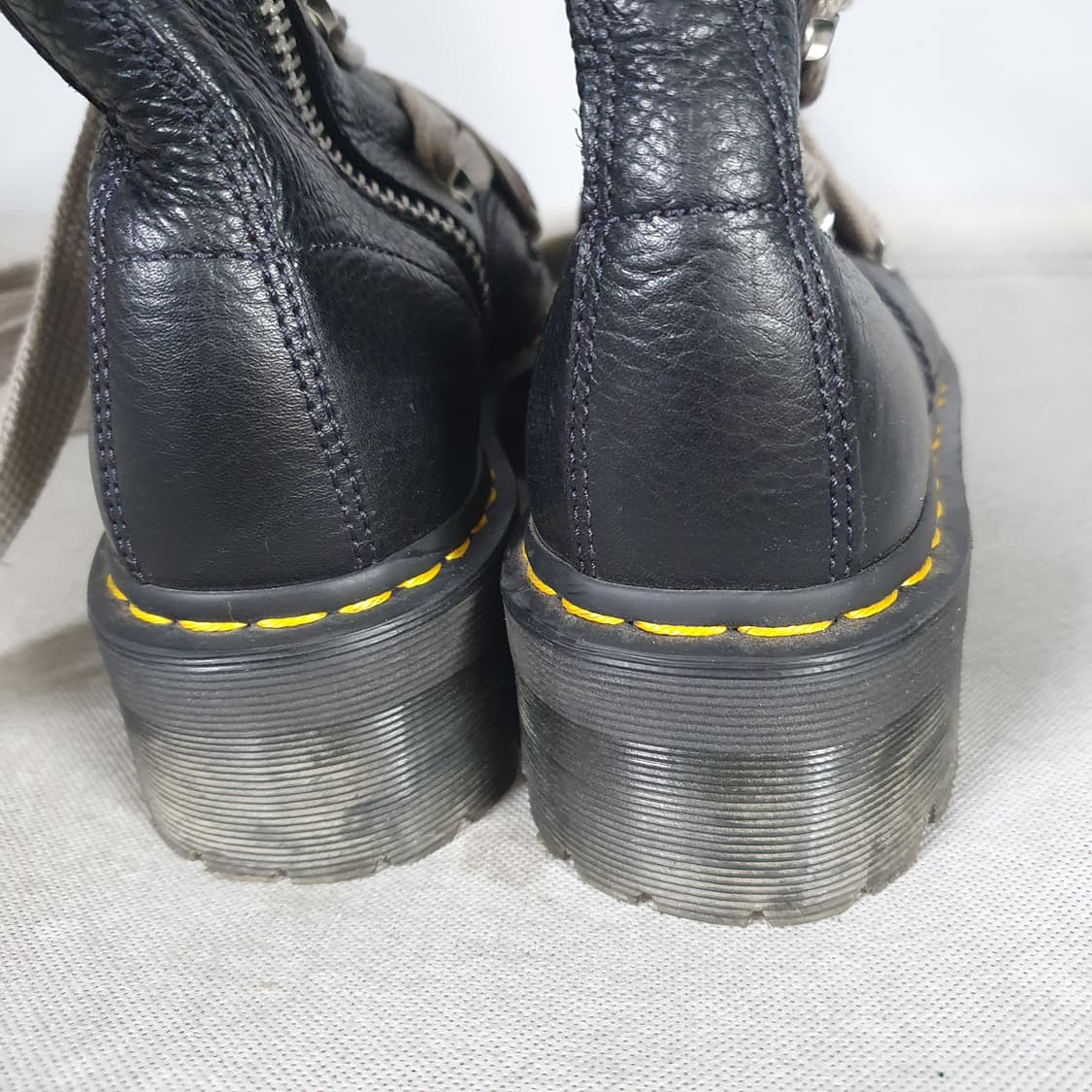 닥터마틴 X 릭 오웬스 1460 펜타그램 점보 레이스 부츠 상품이미지4