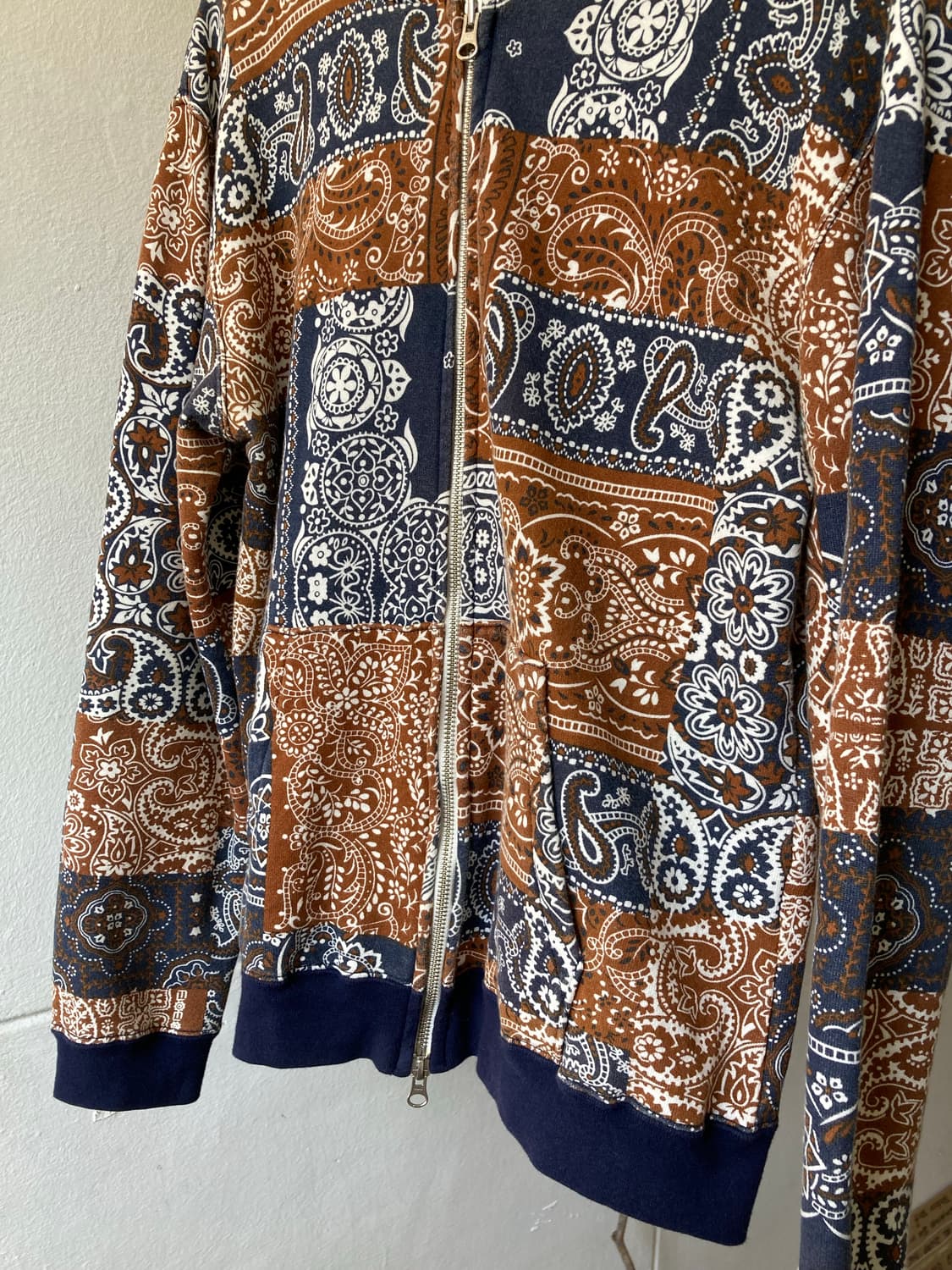 투웨이 페이즐리 쮸리 면소재 후드집업 상품이미지3