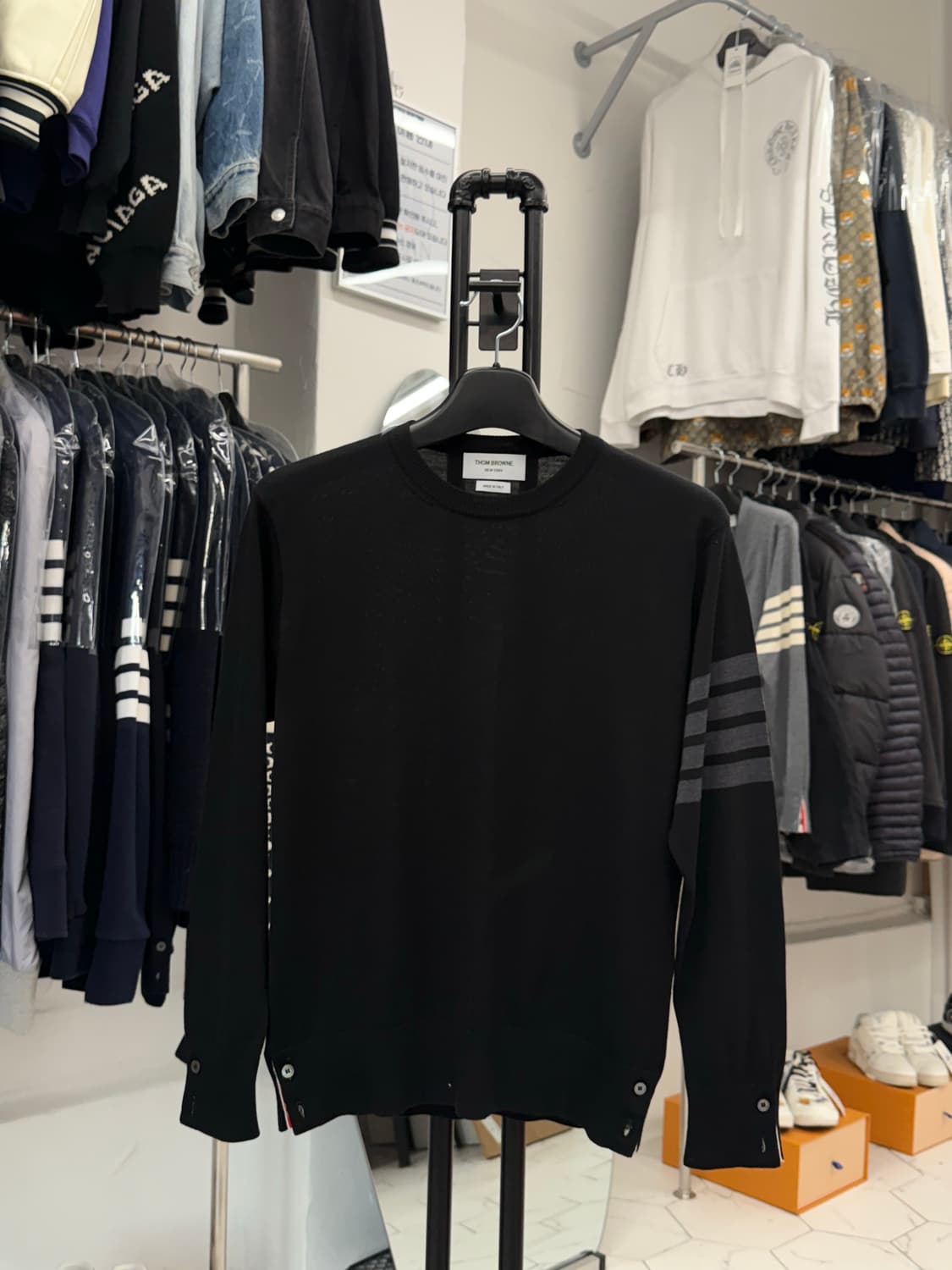 [3] 톰브라운 사선완장 메리노 울 니트 상품이미지1