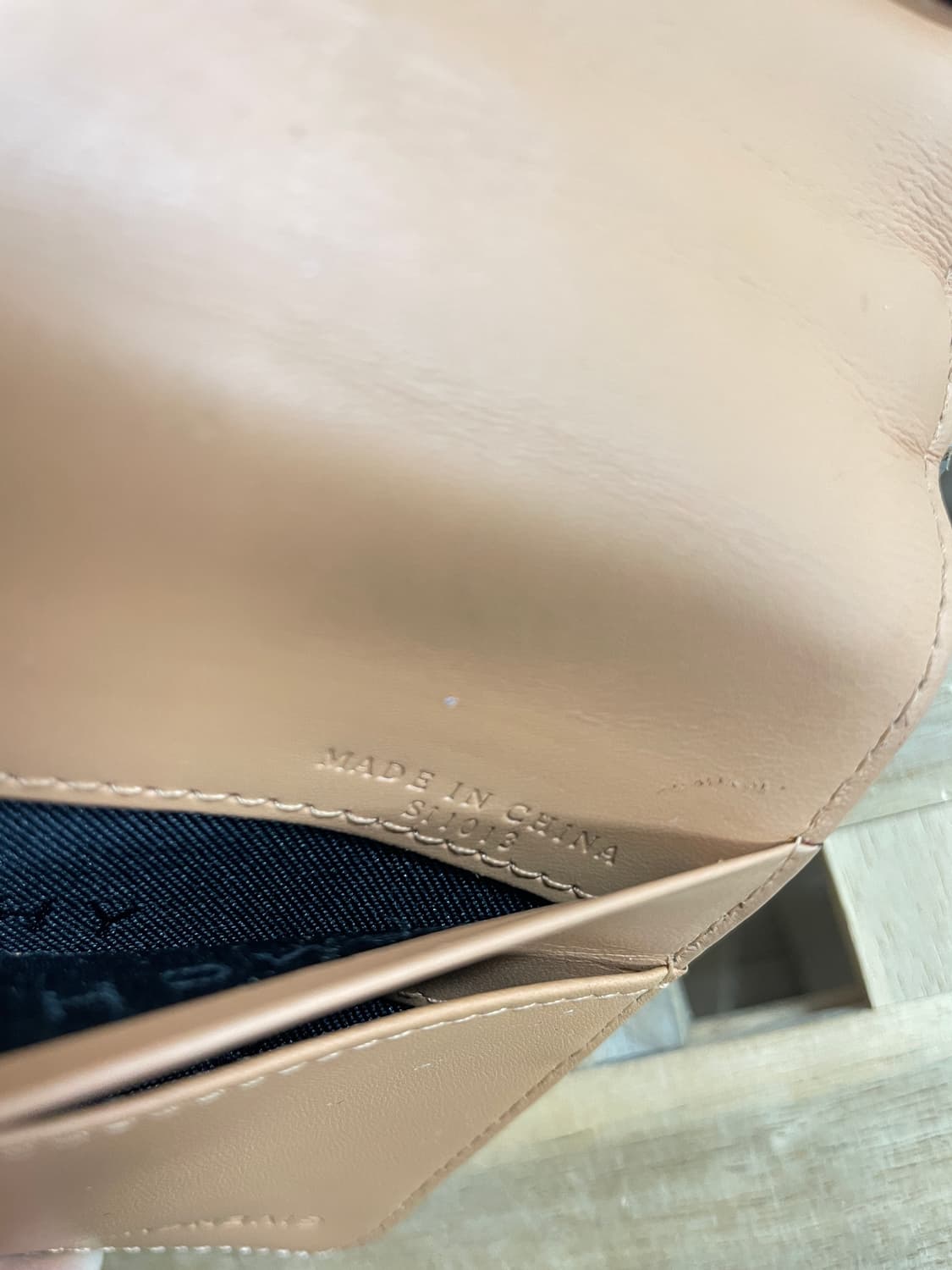 지방시 미니백 상품이미지9