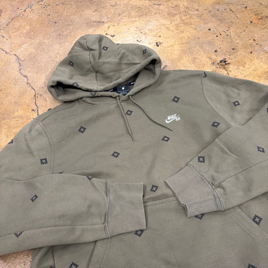 나이키 카키 패턴 후드티 상품이미지1