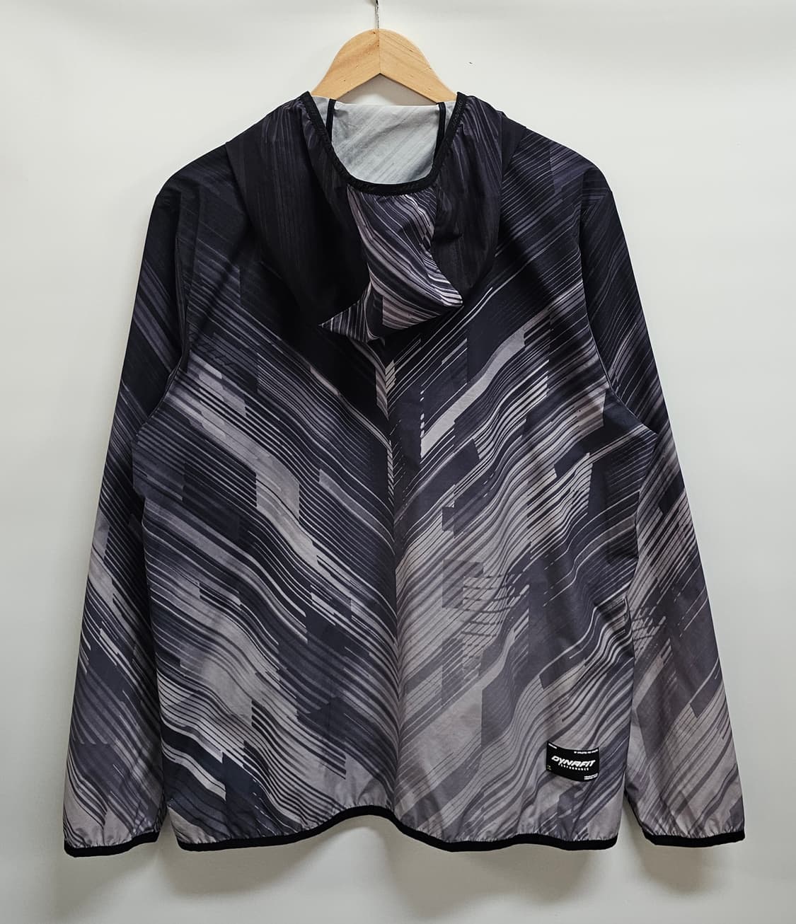 다이나핏 바람막이 후드자켓 L 상품이미지2