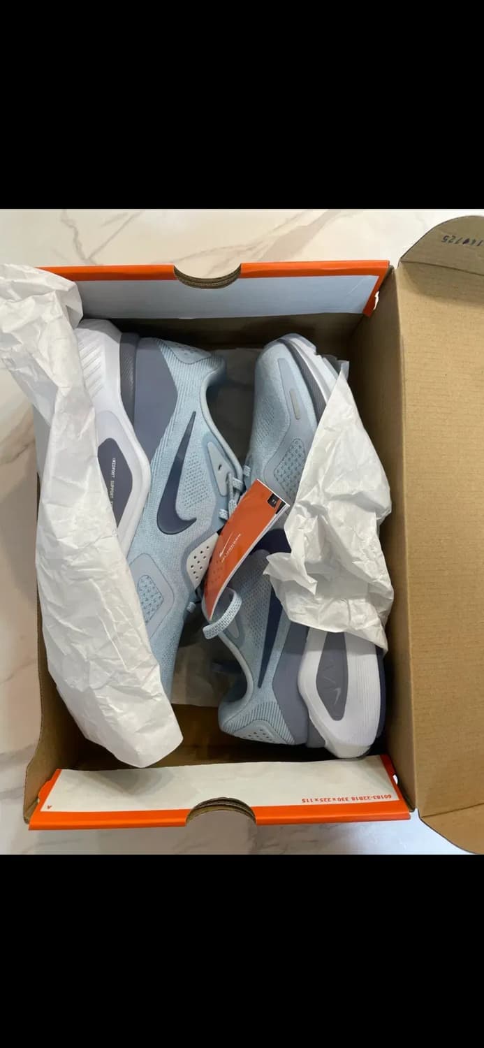 [275] 나이키 스트럭처26 와이드 (HQ2588-401) 상품이미지1