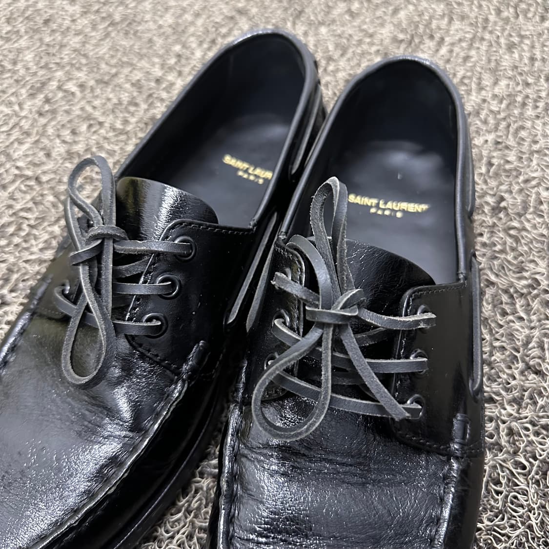 입생로랑 가죽 보트 슈즈 레더 로퍼 블랙 260 상품이미지3