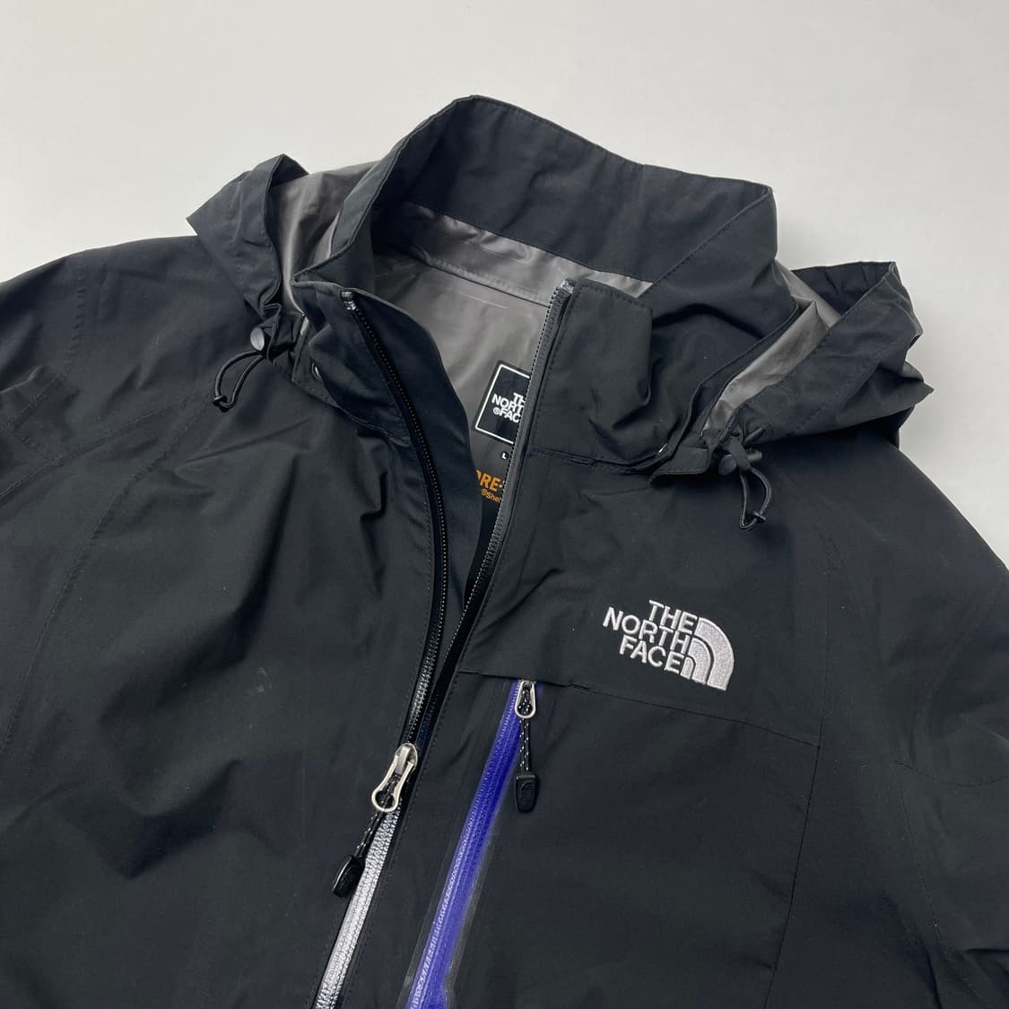 [중고] 노스페이스 여성 고어텍스 블랙 바람막이 자켓 L 상품이미지3