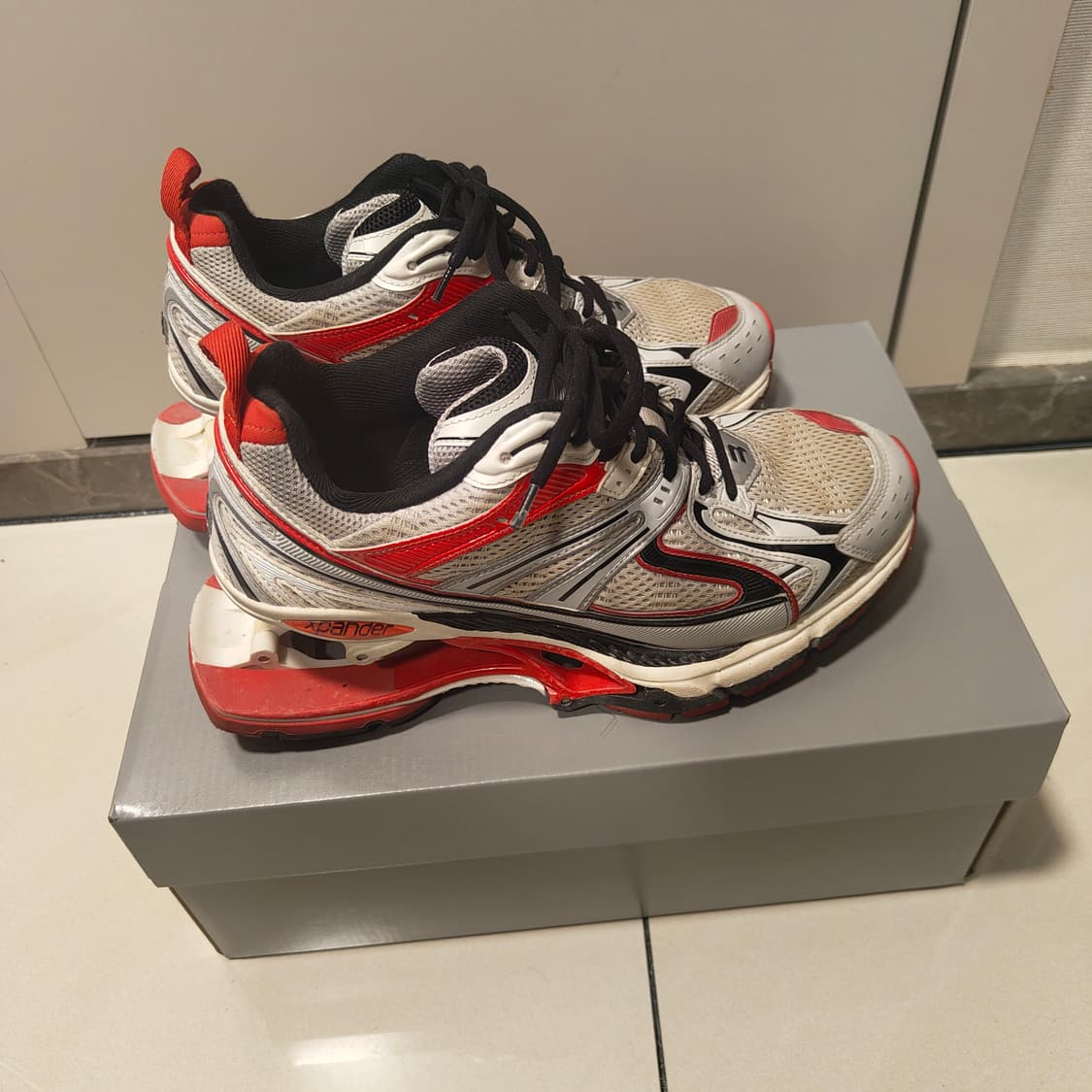 발렌시아가 엑스팬더 41 상품이미지3