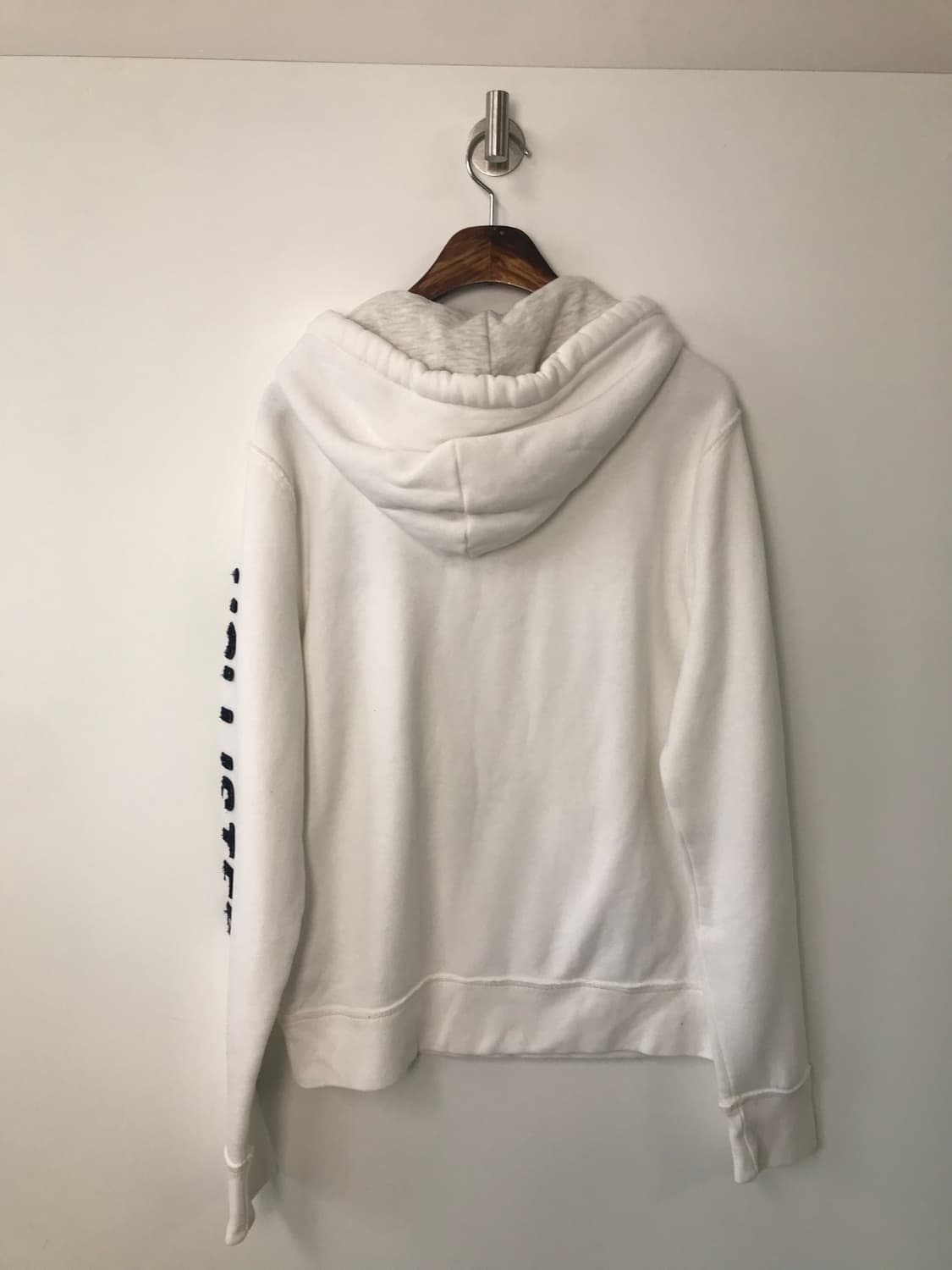 홀리스터 자수로고 화이트 버튼 후드티 상품이미지3