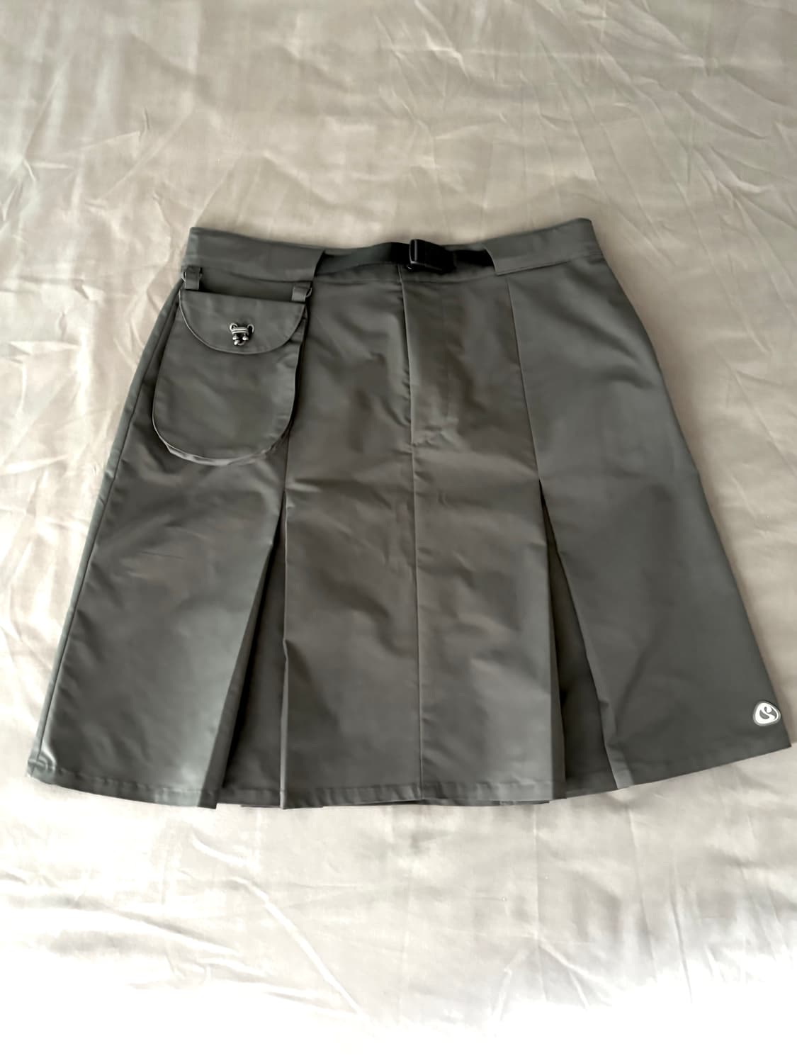 코이세이오 스마트어반유즈풀 디 포켓 나일론 스커트 웜그레이 2사이즈 상품이미지4