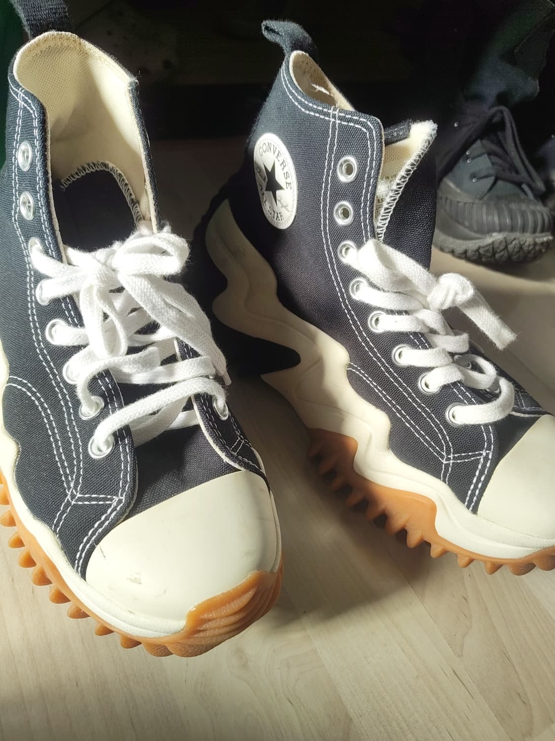 컨버스 런스타 모션 하이 블랙 250 상품이미지1