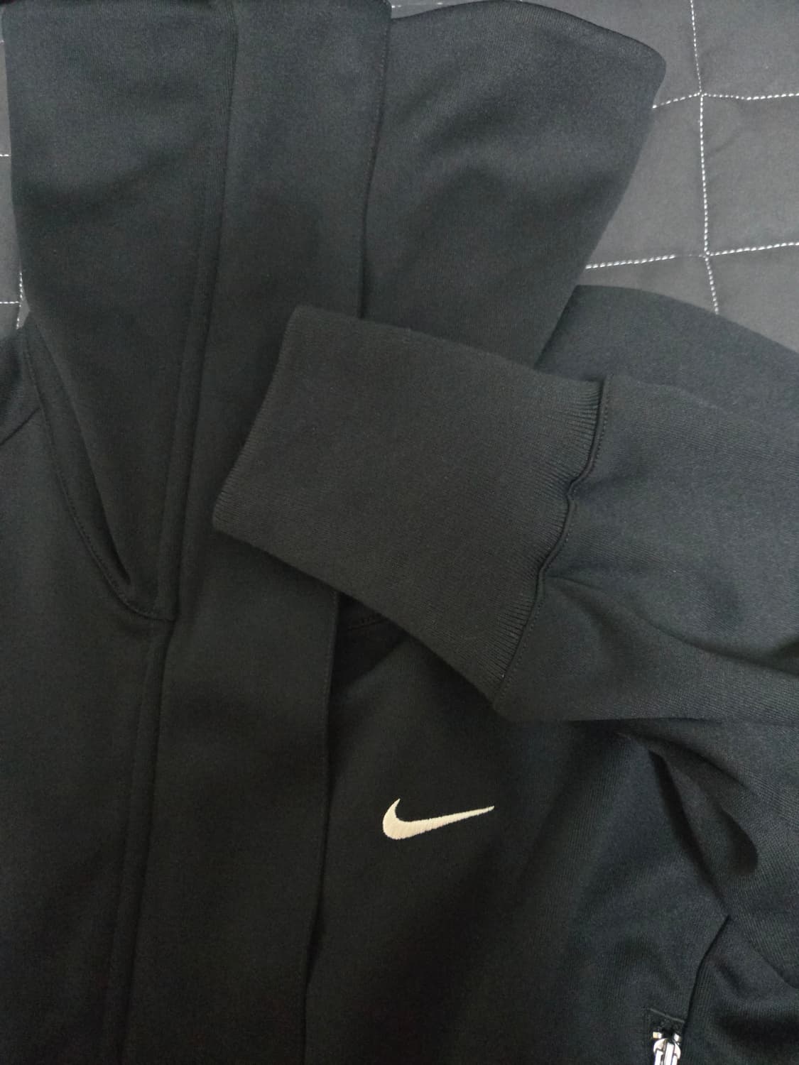 나이키NSW 크롭 트랙자켓 블랙L(95)사이즈 새상품급❤️‍🔥 상품이미지4