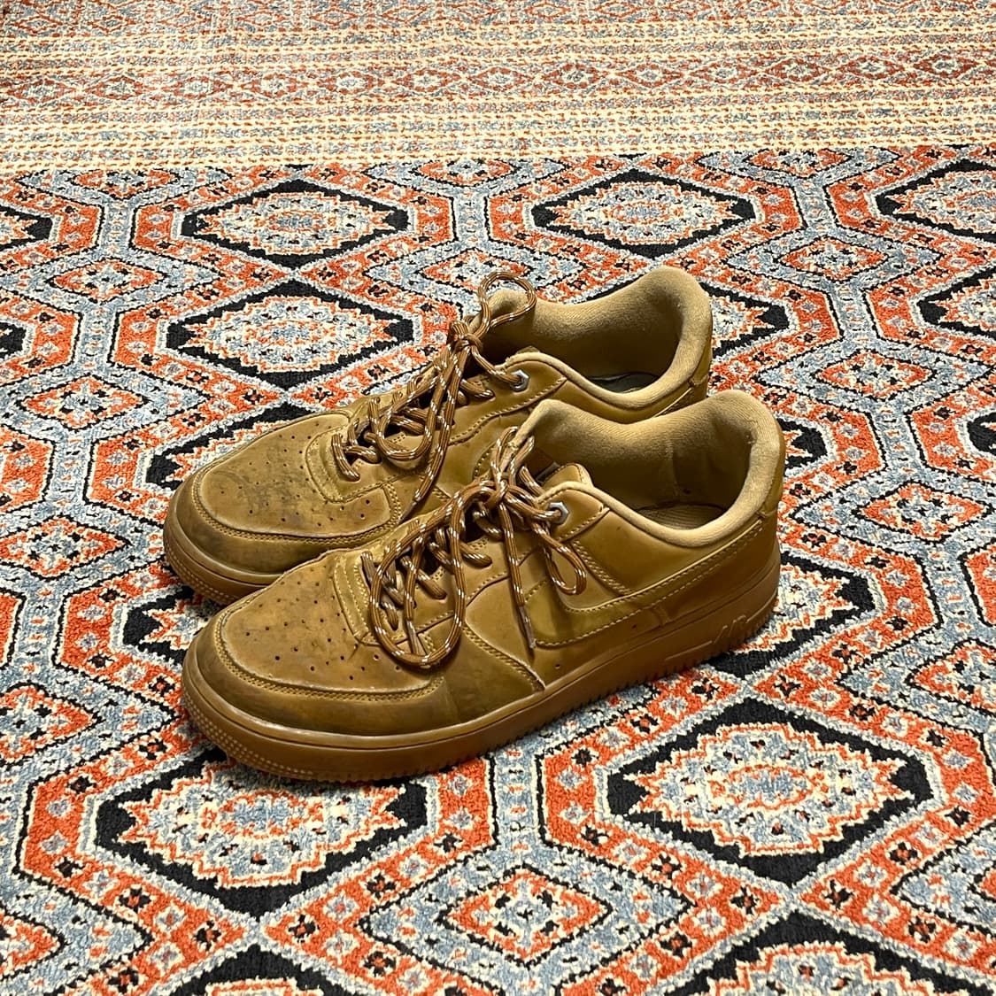 나이키 에어포스 된장 US10 상품이미지1