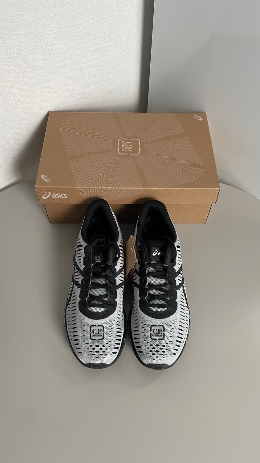 아식스 씨피컴퍼니 C.P. Company 젤퀸텀 실버 270 새상품 상품이미지1