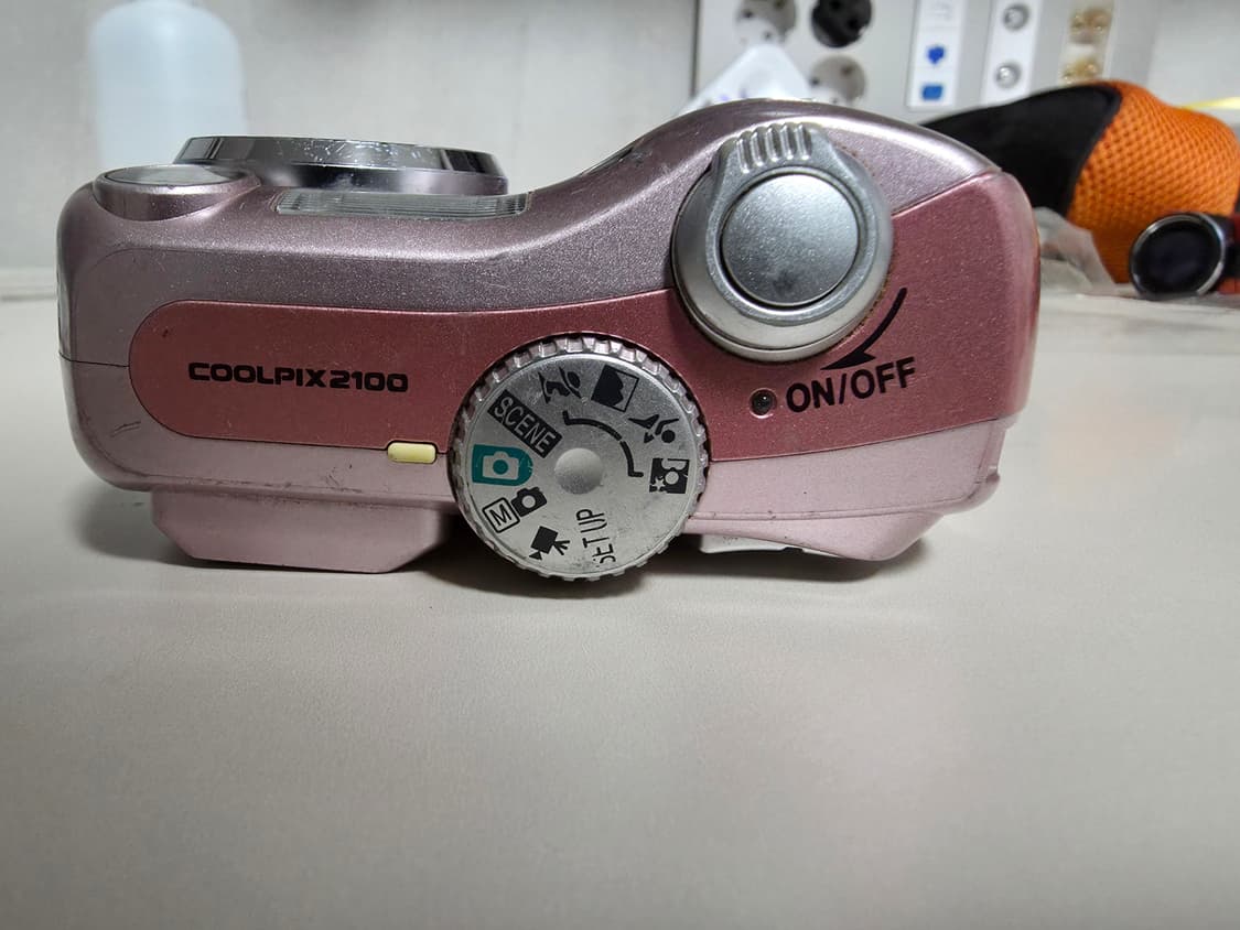 니콘 쿨픽스 2100 빈티지 디지털카메라 상품이미지2