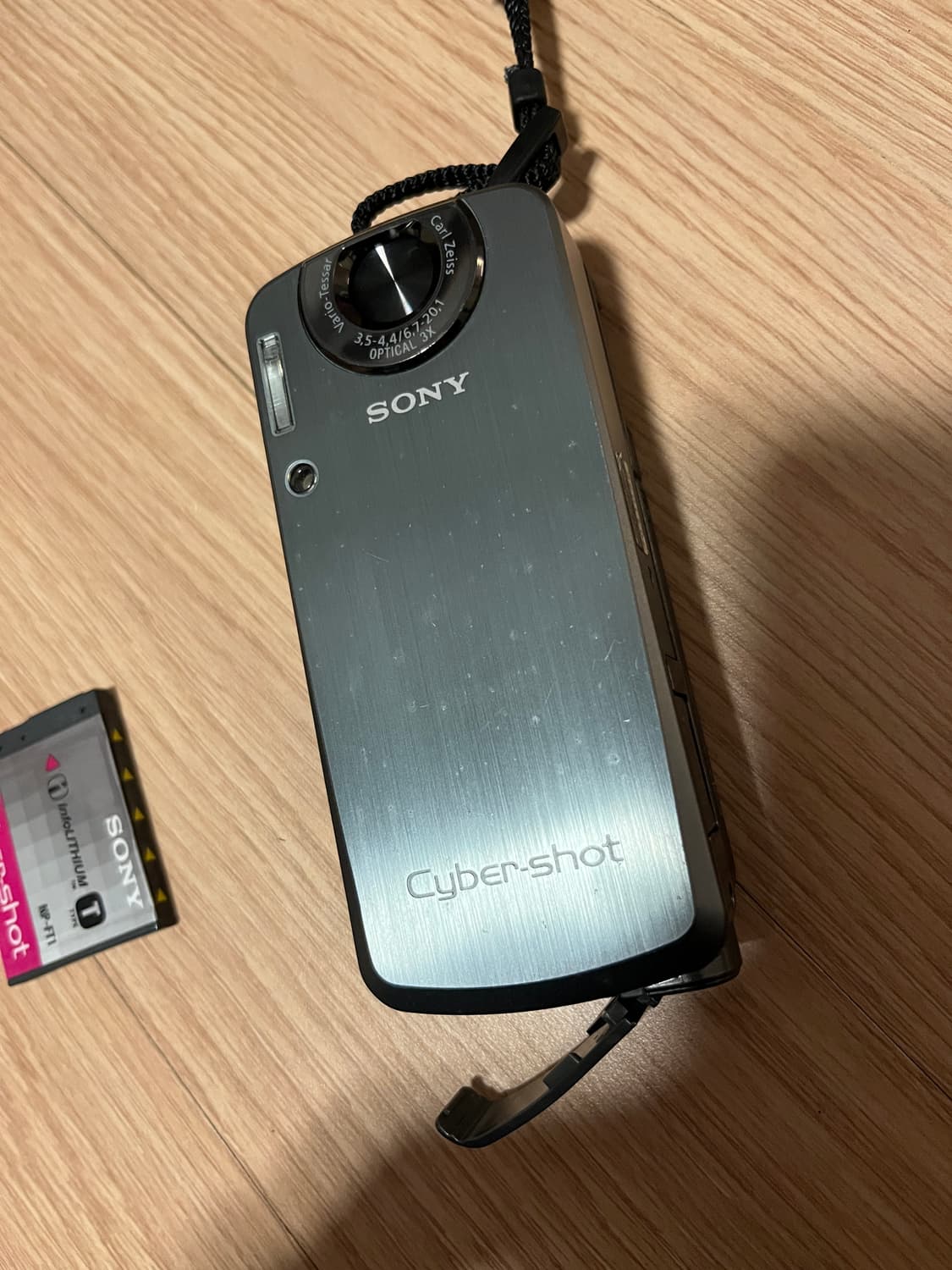 소니 사이버샷 DSC-M1 상품이미지1