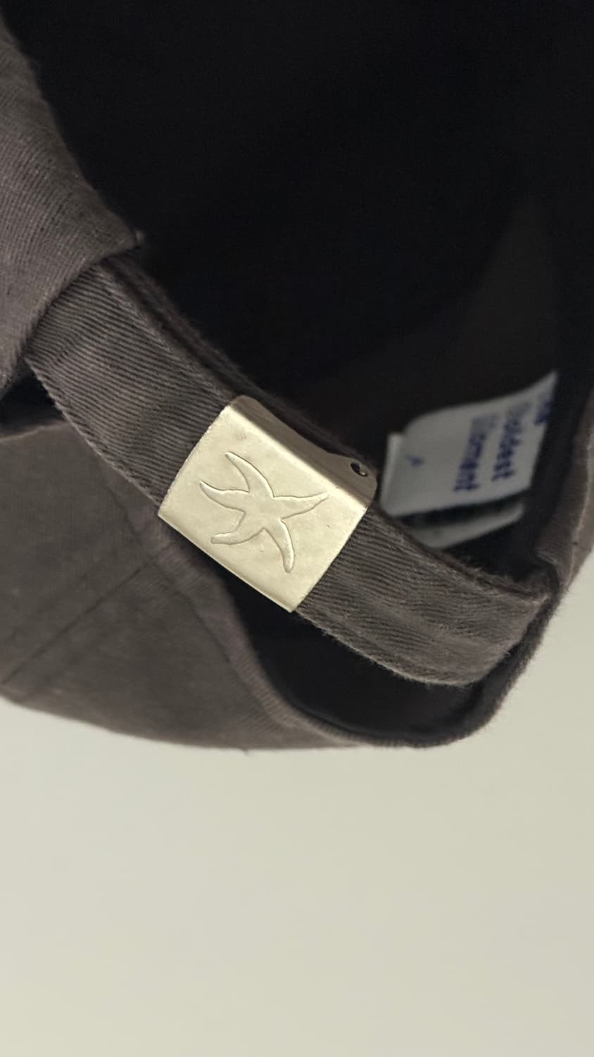 더콜디스모먼트 모자 TCM starfish cap (charcoal) 상품이미지3