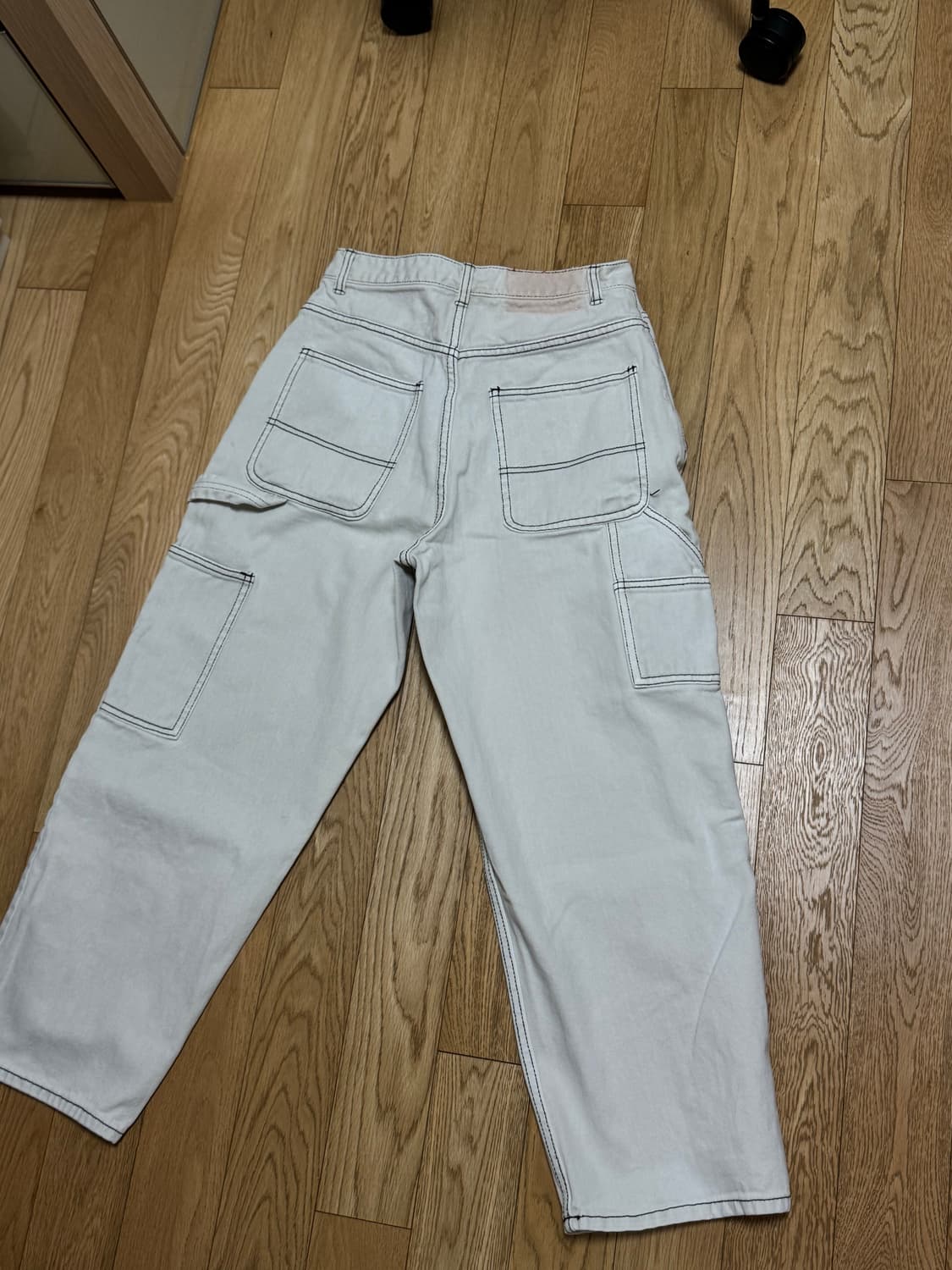 위켄더스 DPAGGY WORK PANTS (IVORY) 아이보리 색상의  상품이미지5