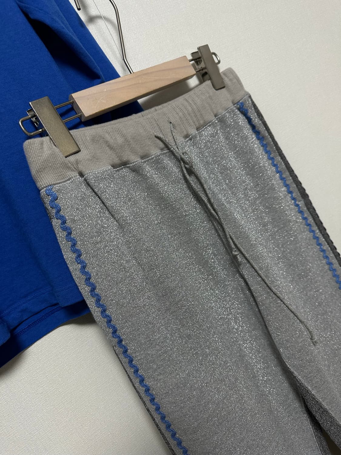 빔즈 TU ES MON TRESOR21 글리터 조거 팬츠 상품이미지2