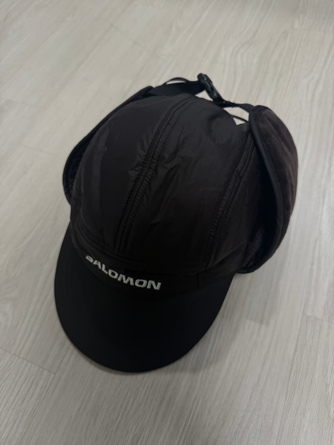 살로몬 트래퍼 햇 초콜릿구매 후 상품이미지1